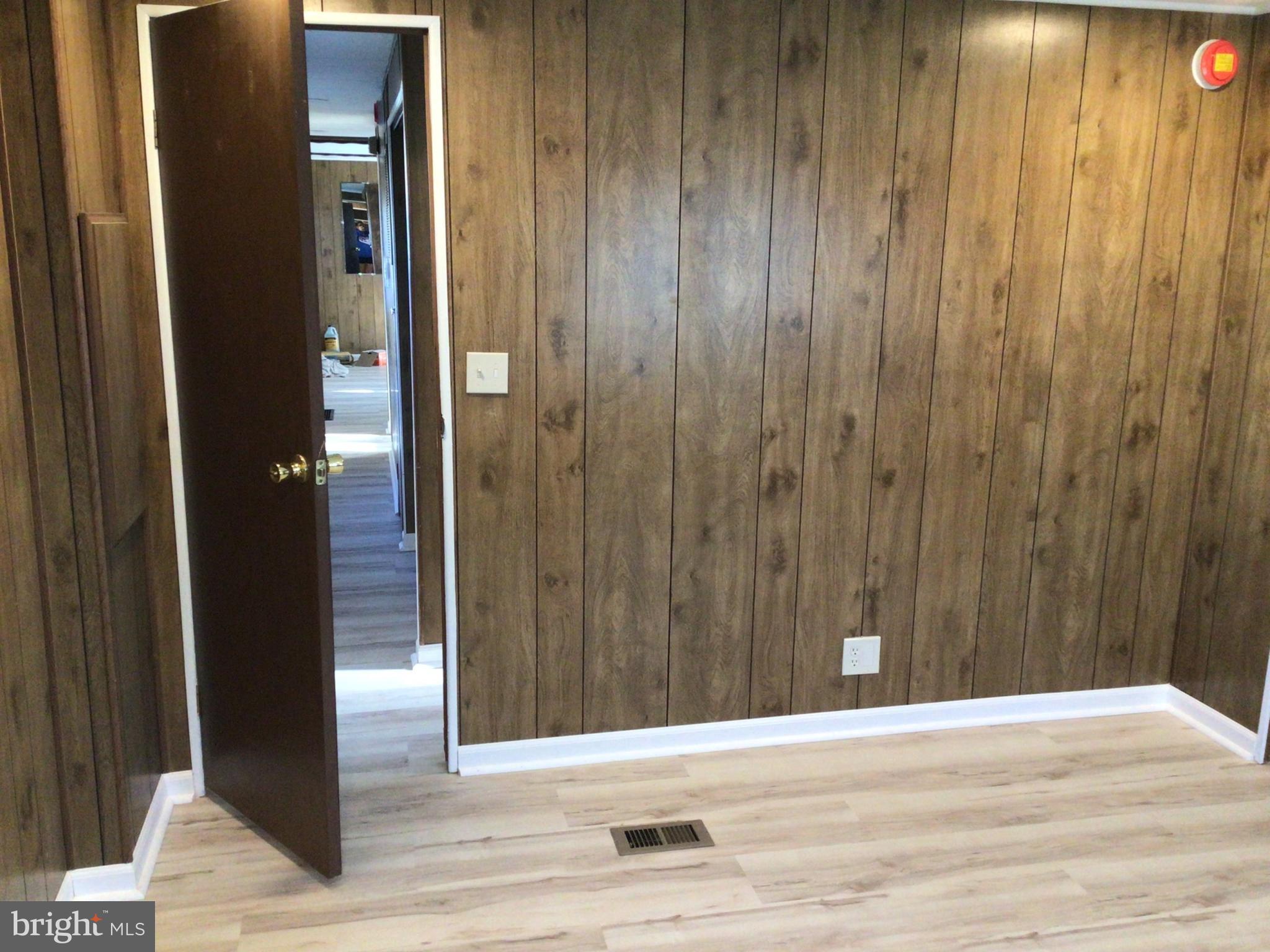 PENNWOOD CROSSING - Residential