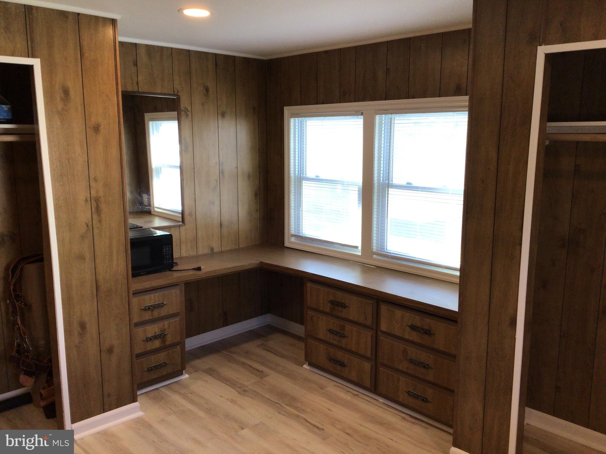 PENNWOOD CROSSING - Residential