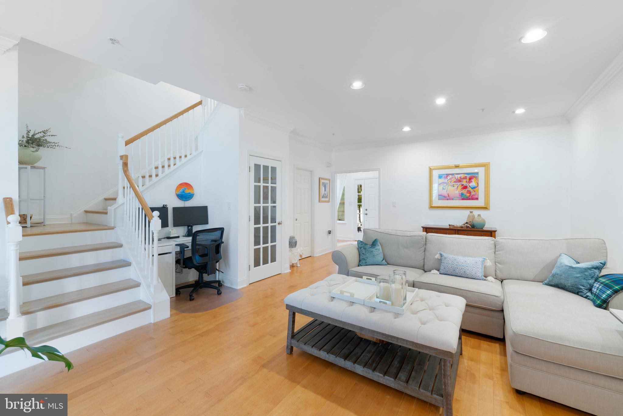 OAKWOOD AT PLYMOUT - Residential