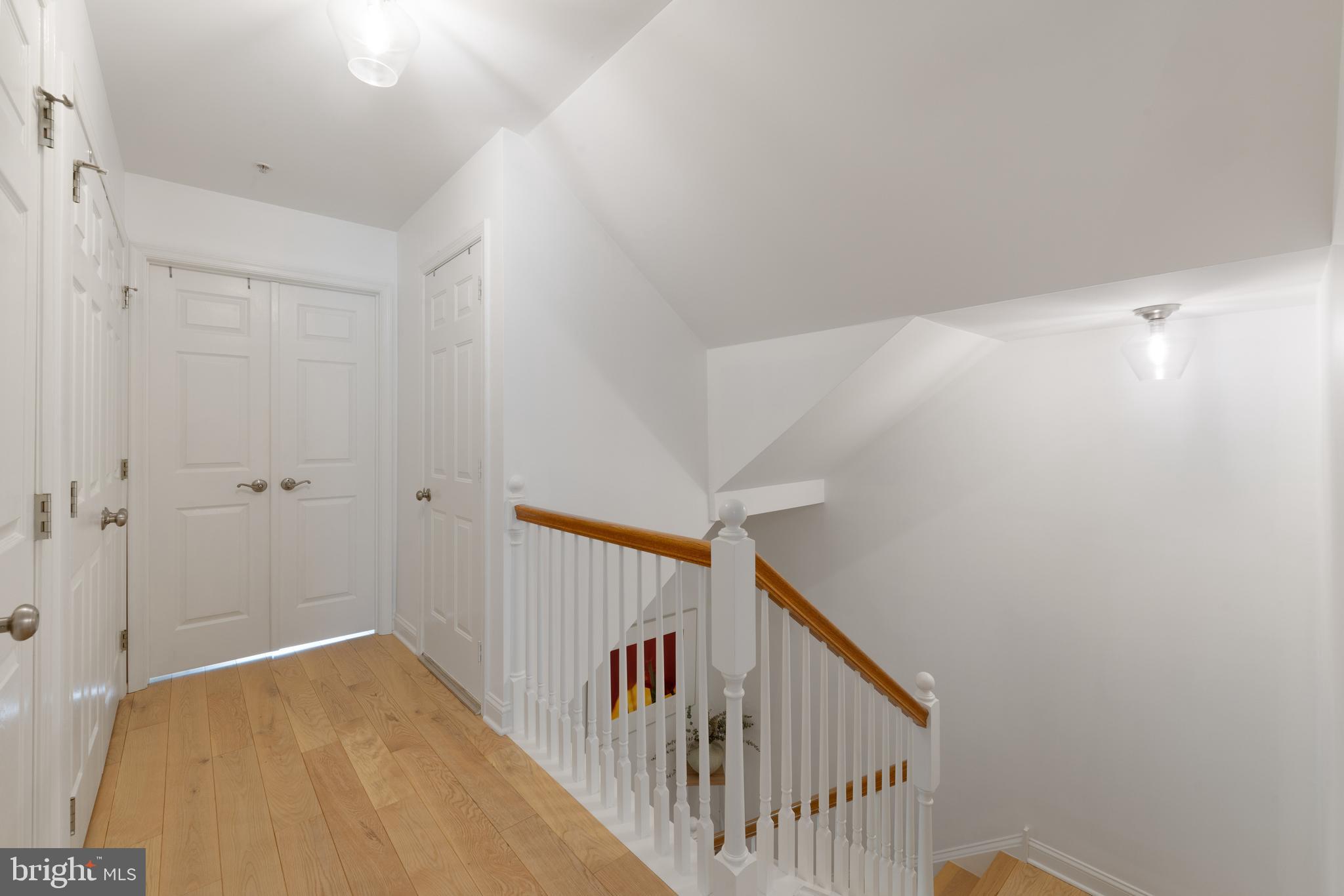 OAKWOOD AT PLYMOUT - Residential