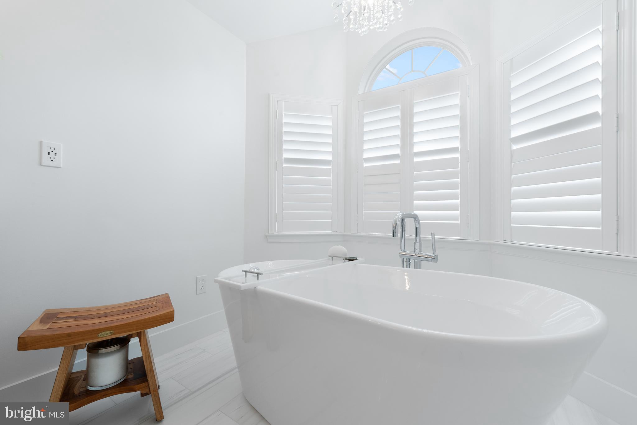 OAKWOOD AT PLYMOUT - Residential