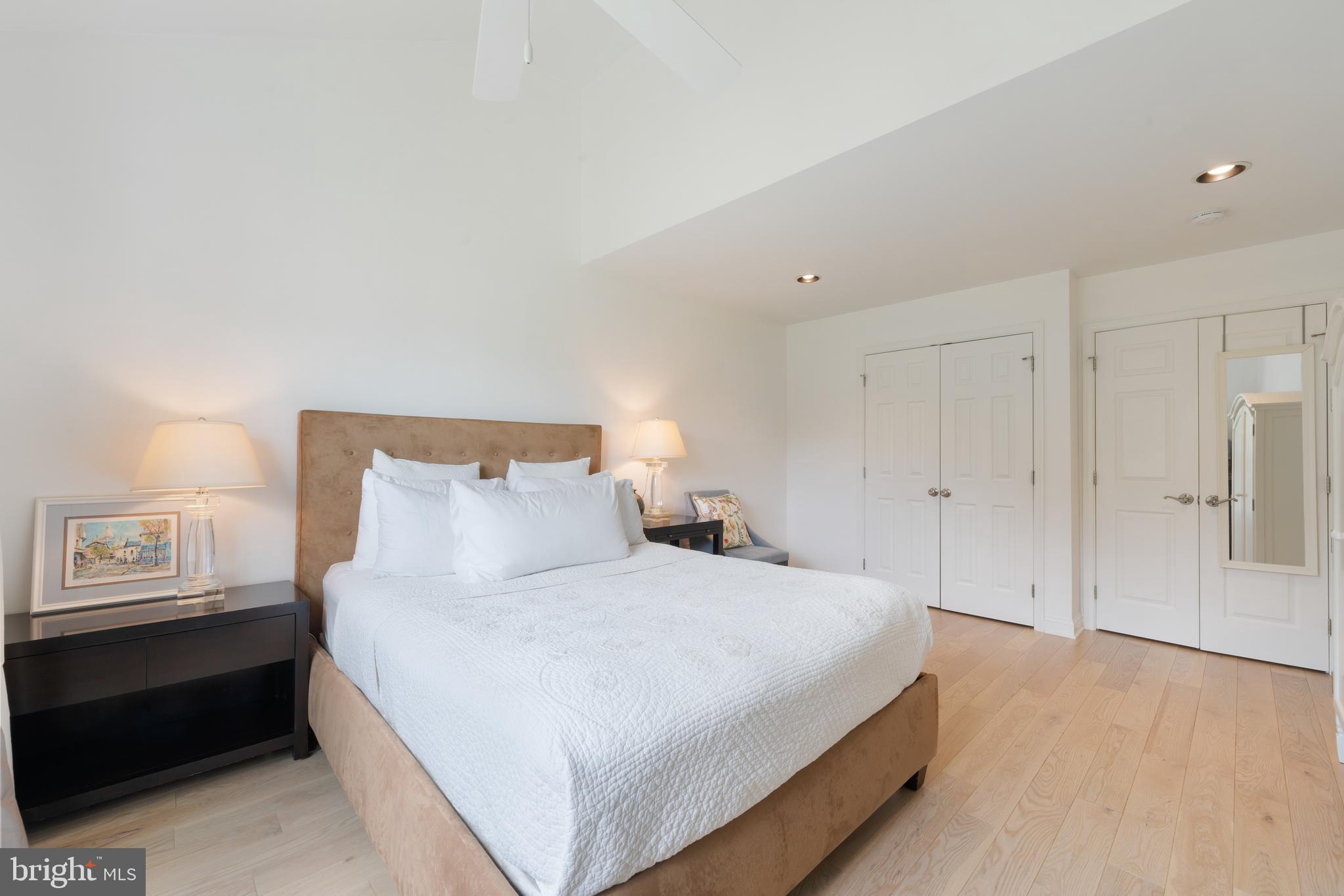 OAKWOOD AT PLYMOUT - Residential