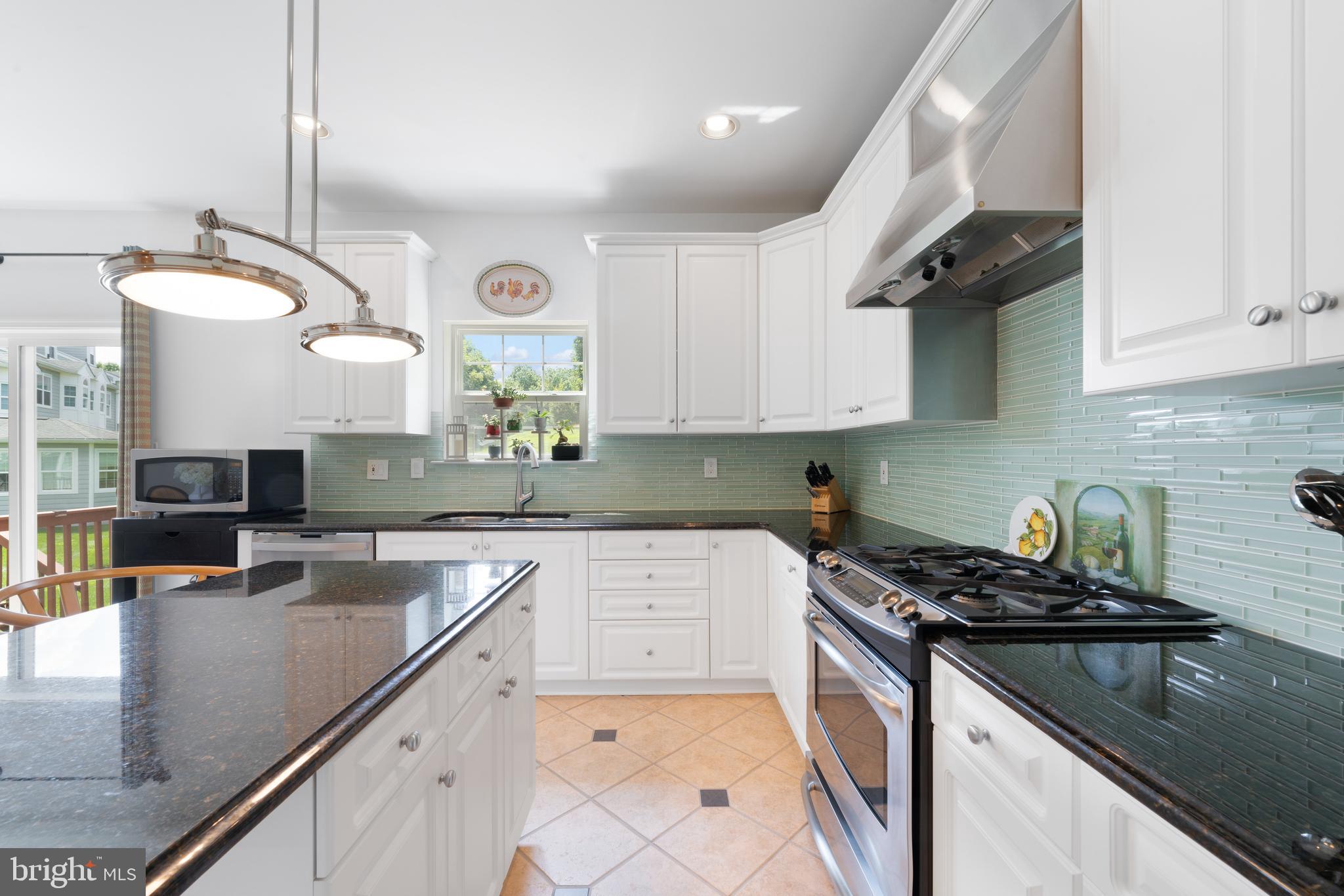 OAKWOOD AT PLYMOUT - Residential