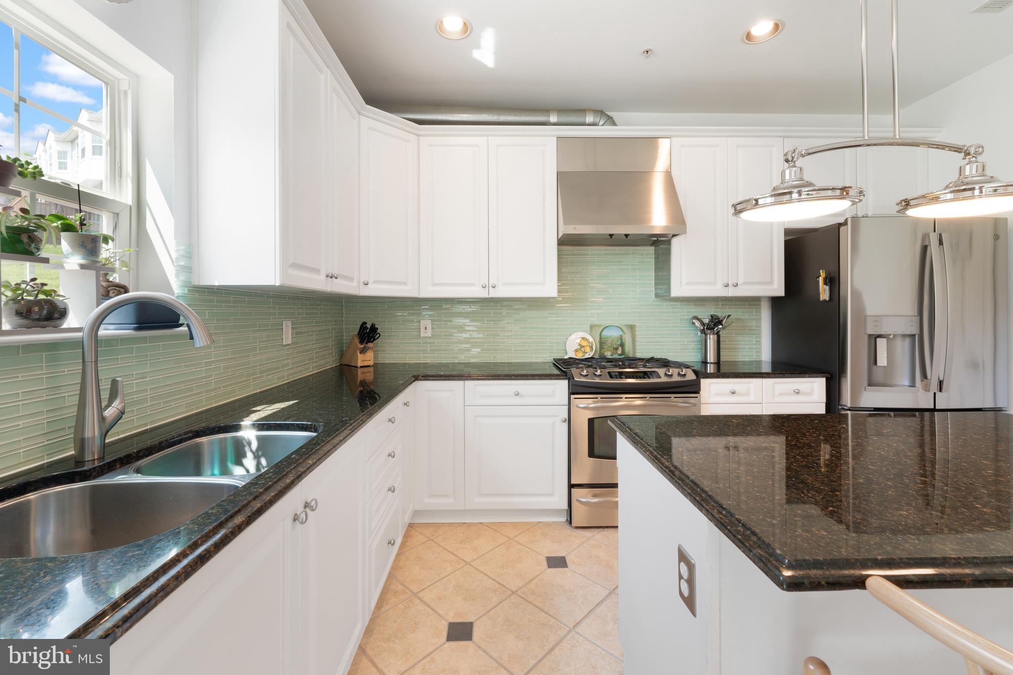 OAKWOOD AT PLYMOUT - Residential