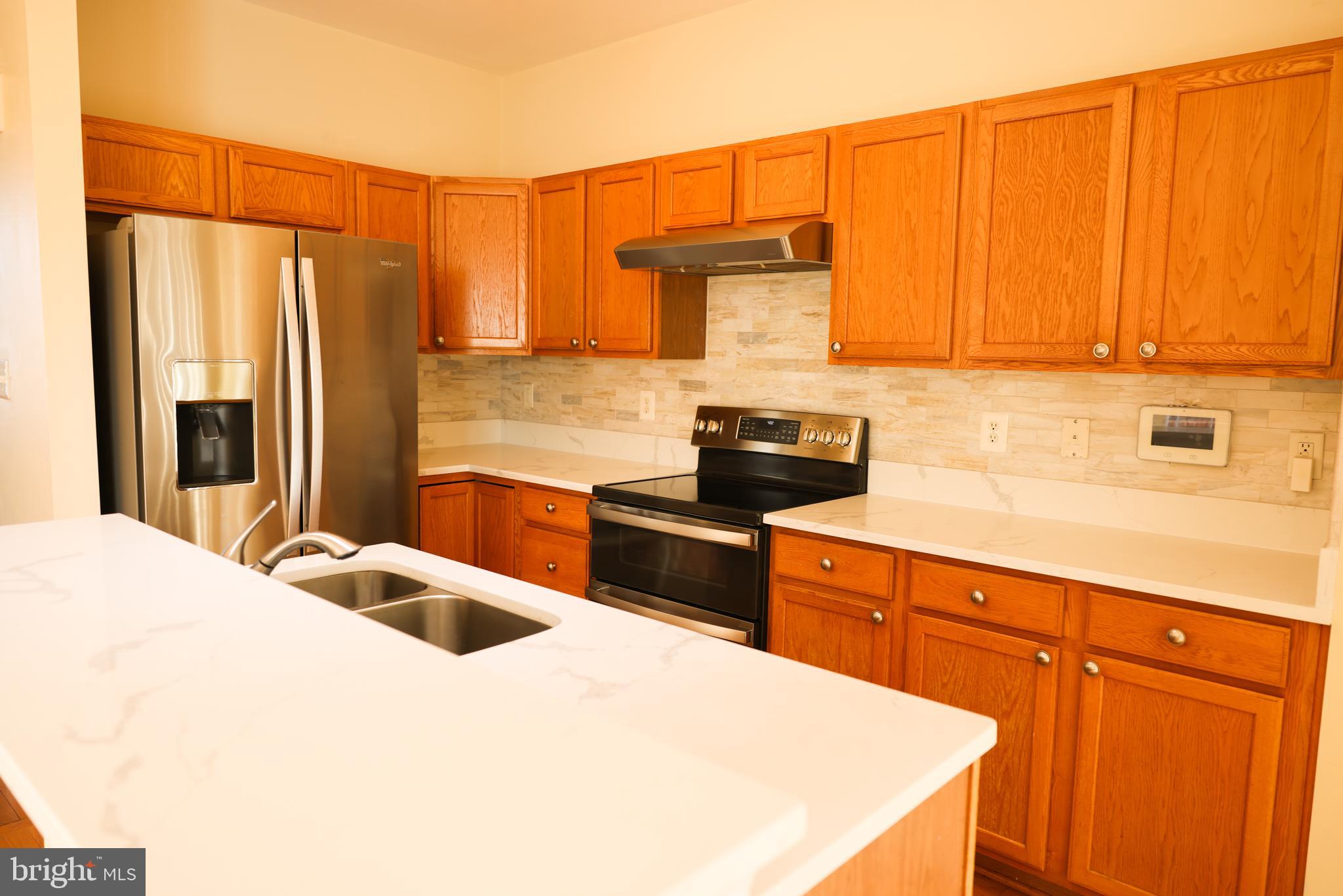 ST CHARLES SUB - SHEFFIELD - Residential Lease