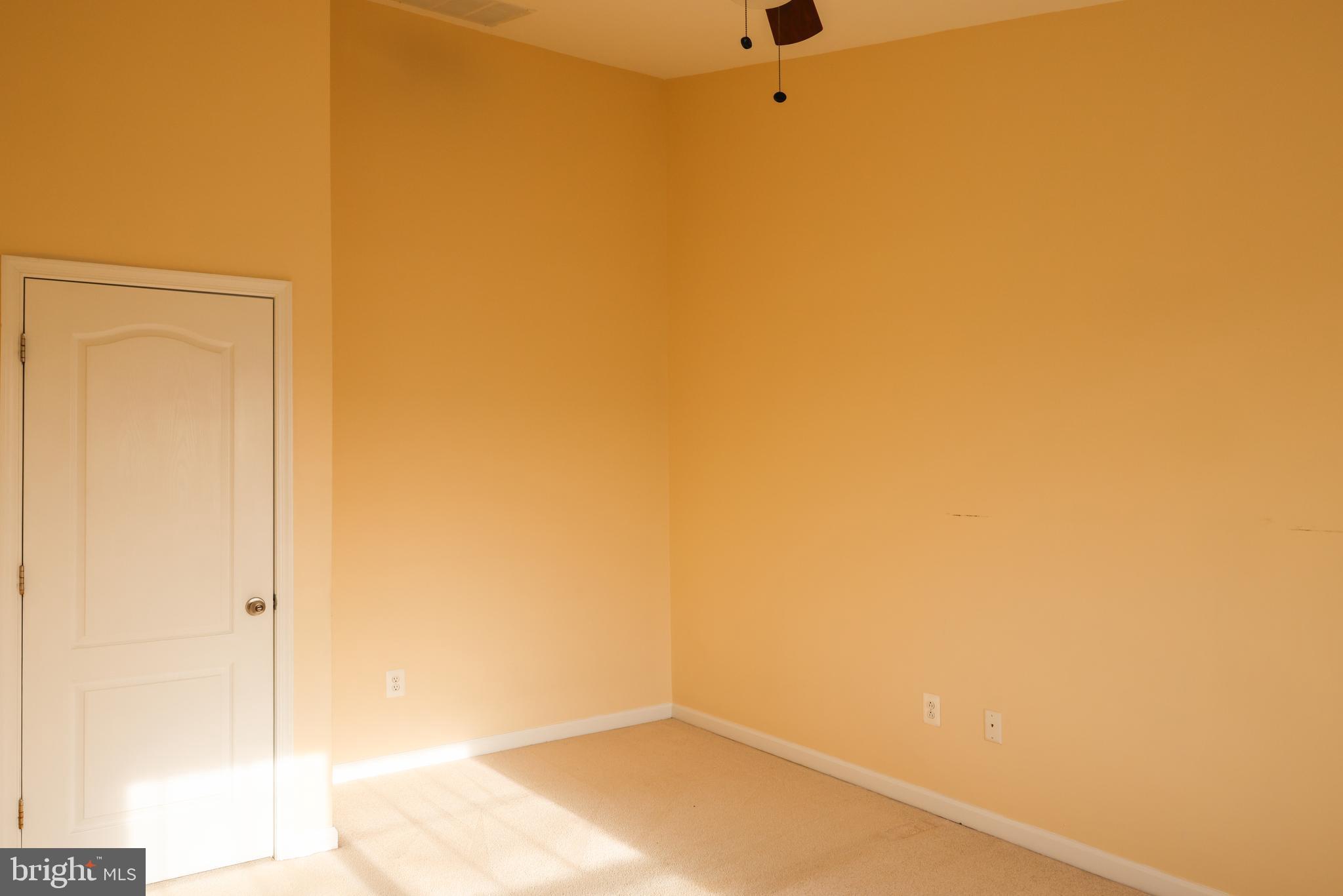 ST CHARLES SUB - SHEFFIELD - Residential Lease