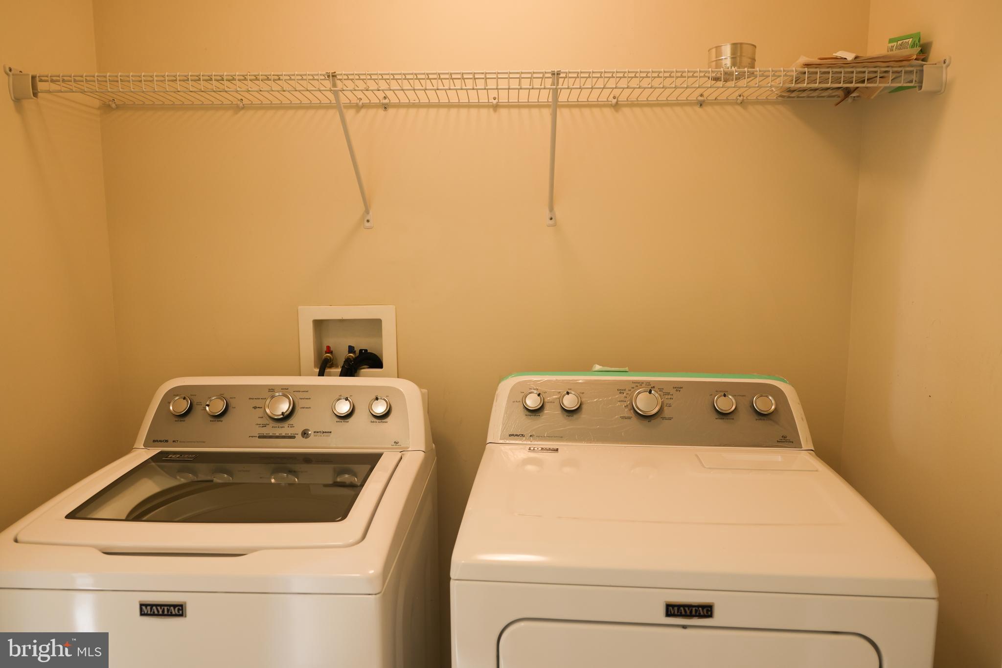 ST CHARLES SUB - SHEFFIELD - Residential Lease