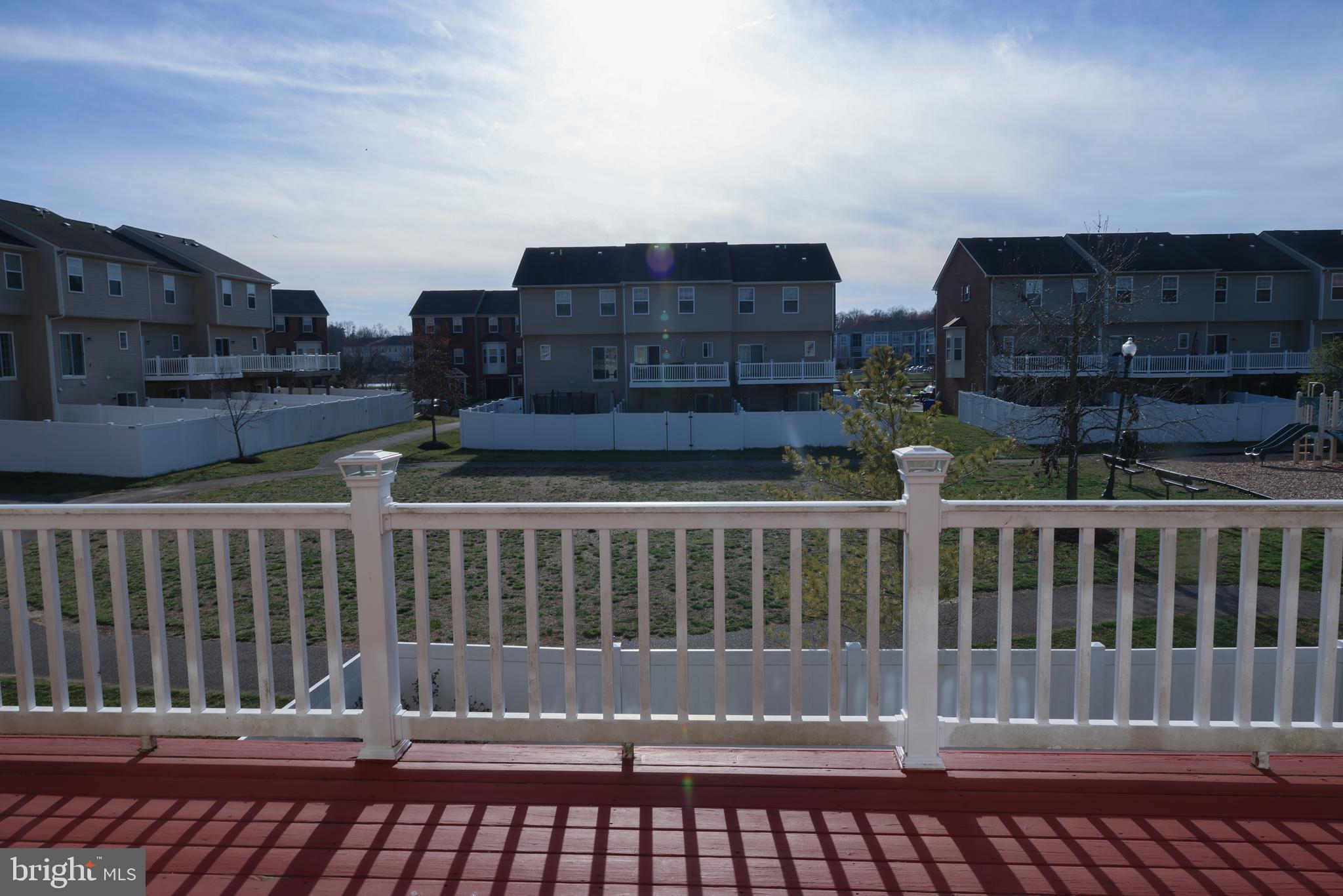 ST CHARLES SUB - SHEFFIELD - Residential Lease