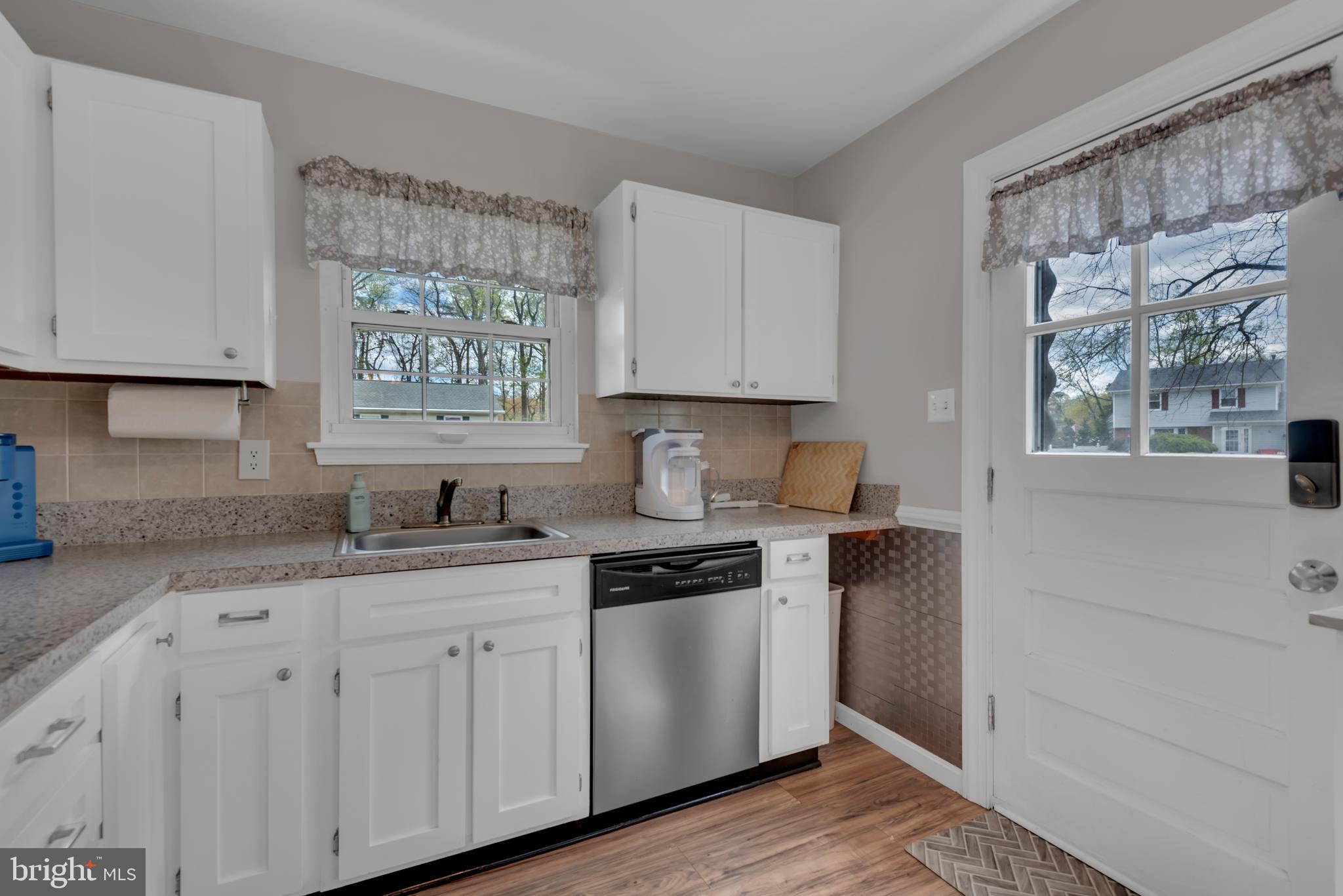 VALLEYWOOD - Residential