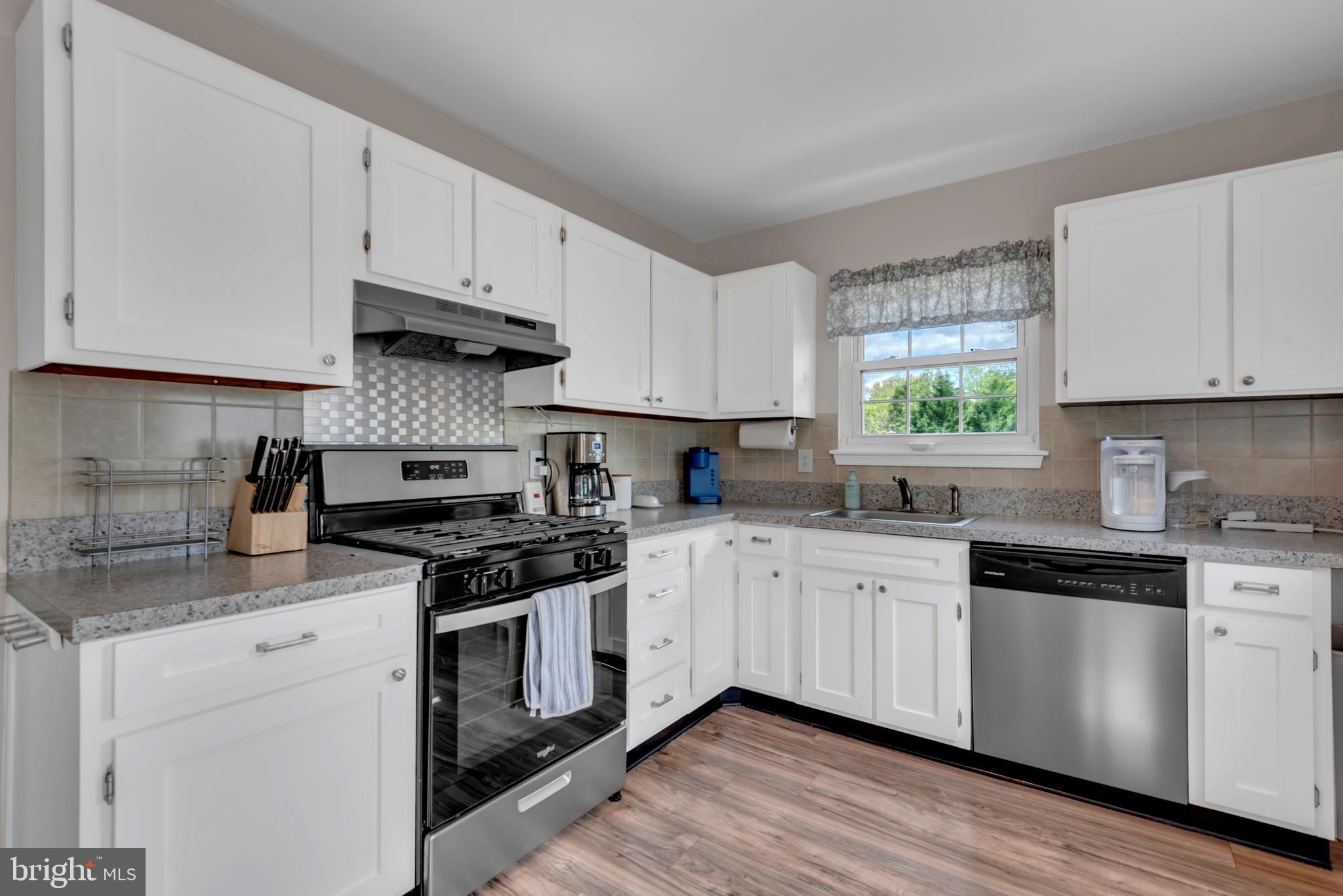 VALLEYWOOD - Residential