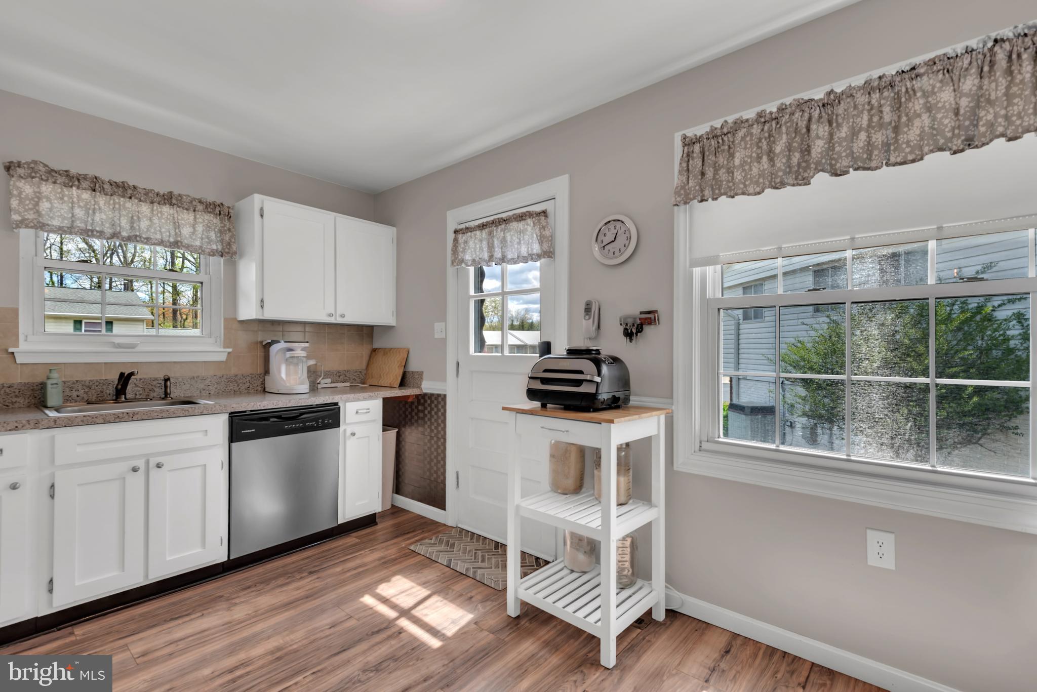 VALLEYWOOD - Residential