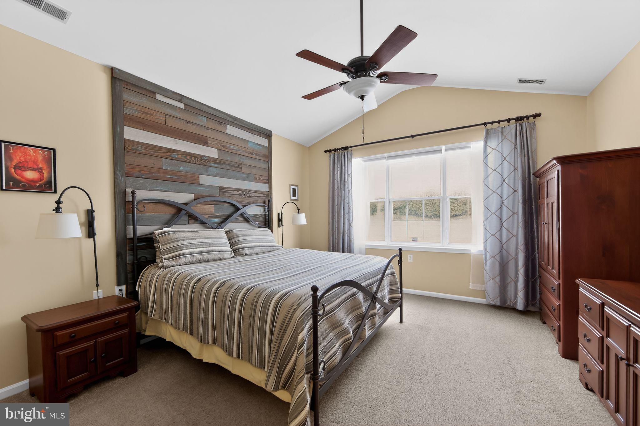 VILLAGES AT HILLVIEW - Residential