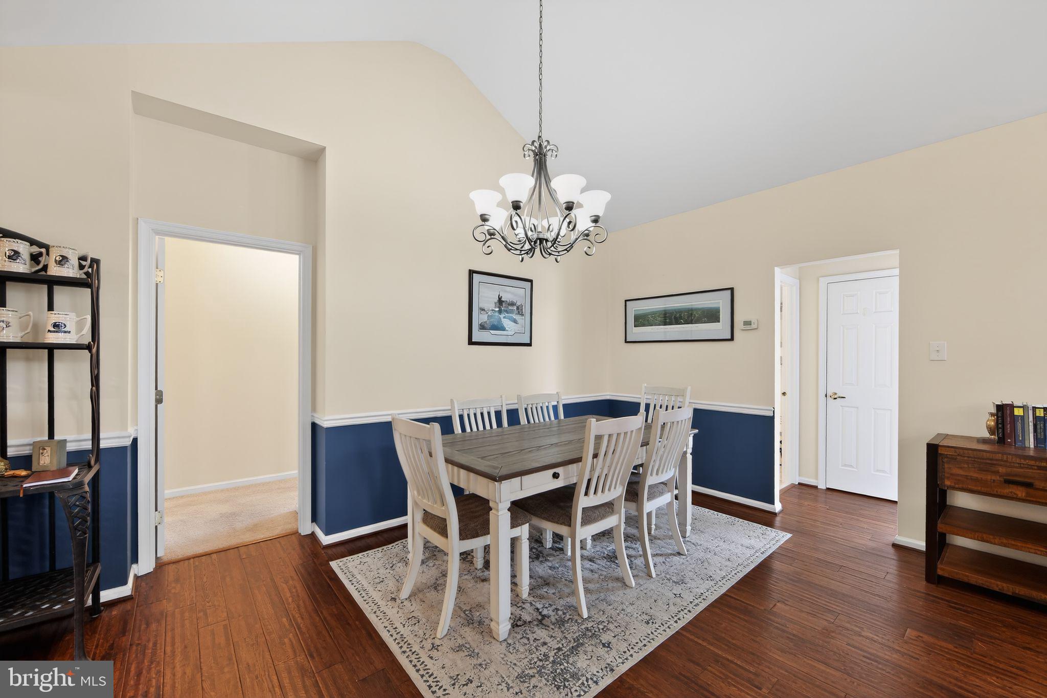 VILLAGES AT HILLVIEW - Residential