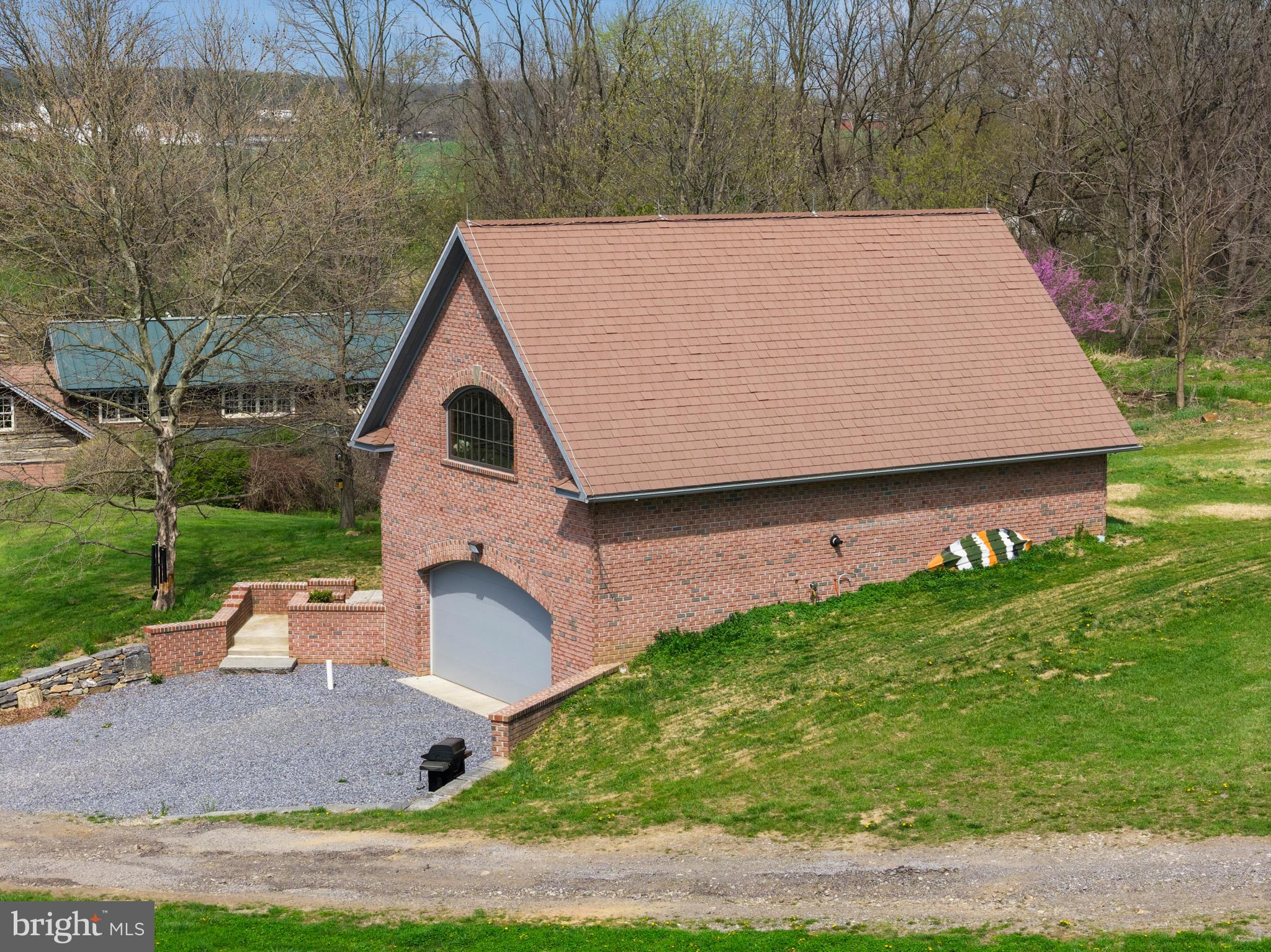 CHESHIRE HUNT - Residential