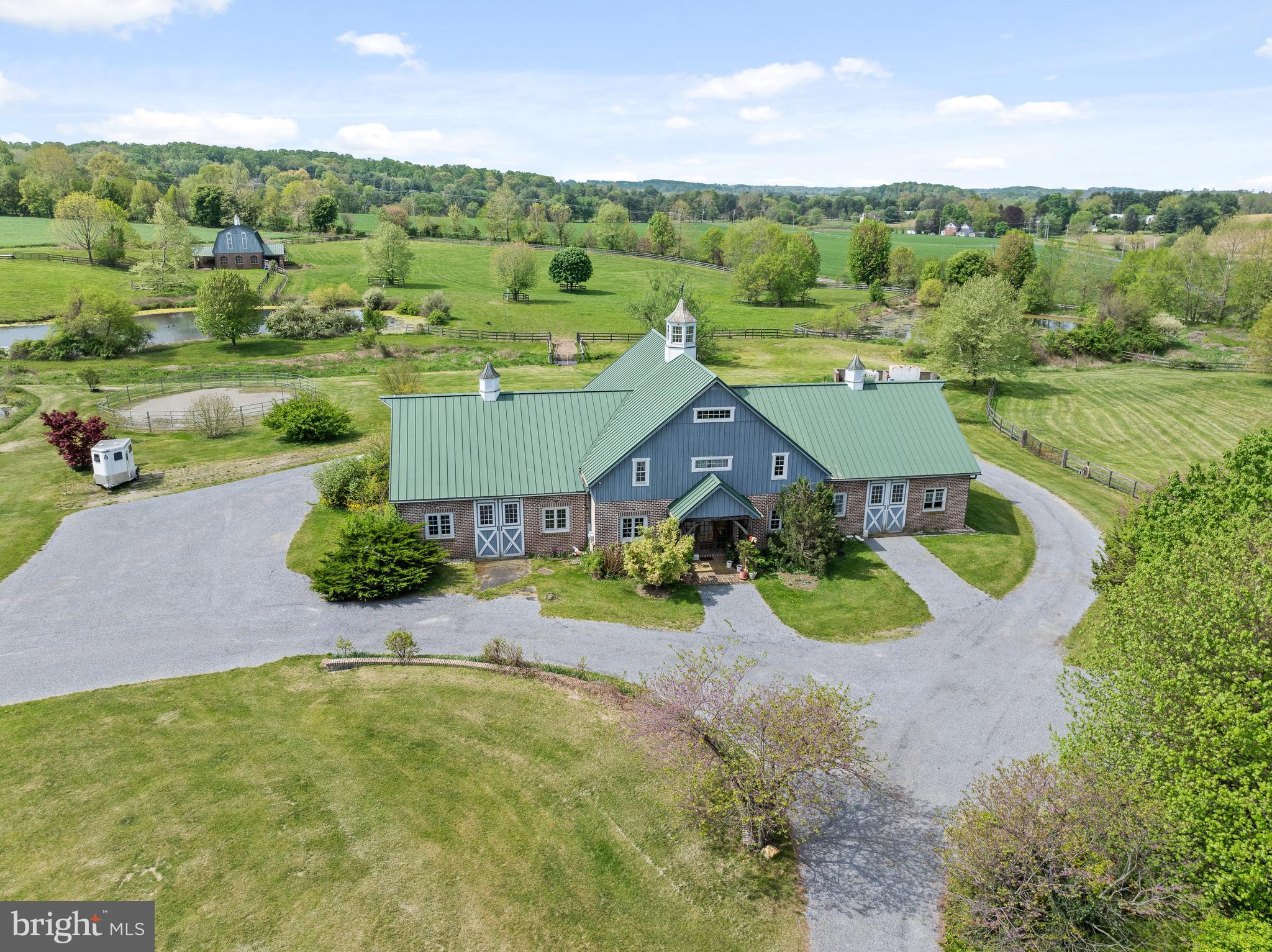 CHESHIRE HUNT - Residential