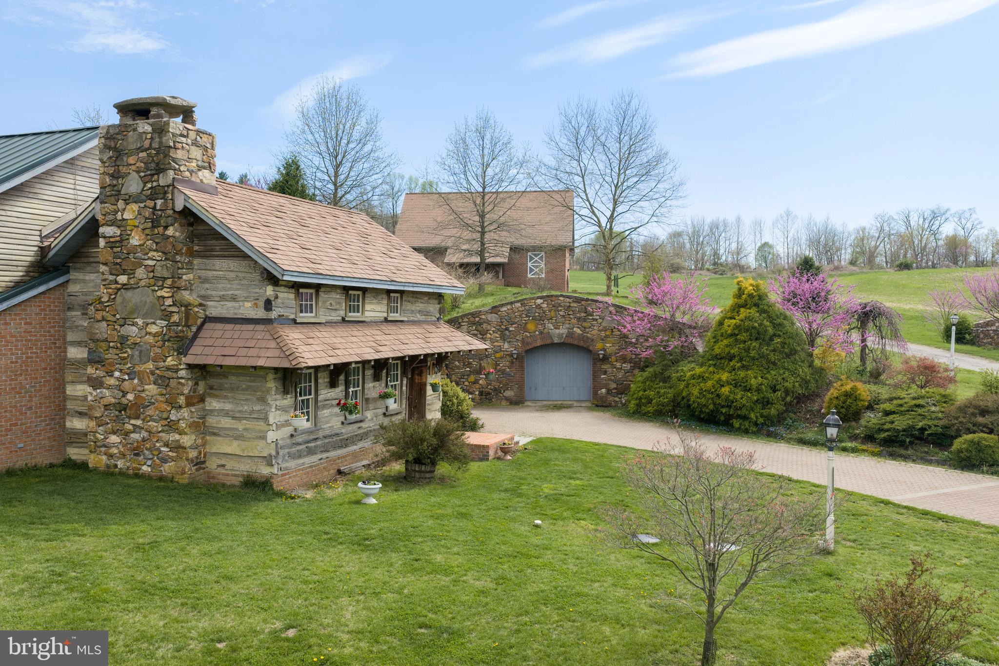 CHESHIRE HUNT - Residential