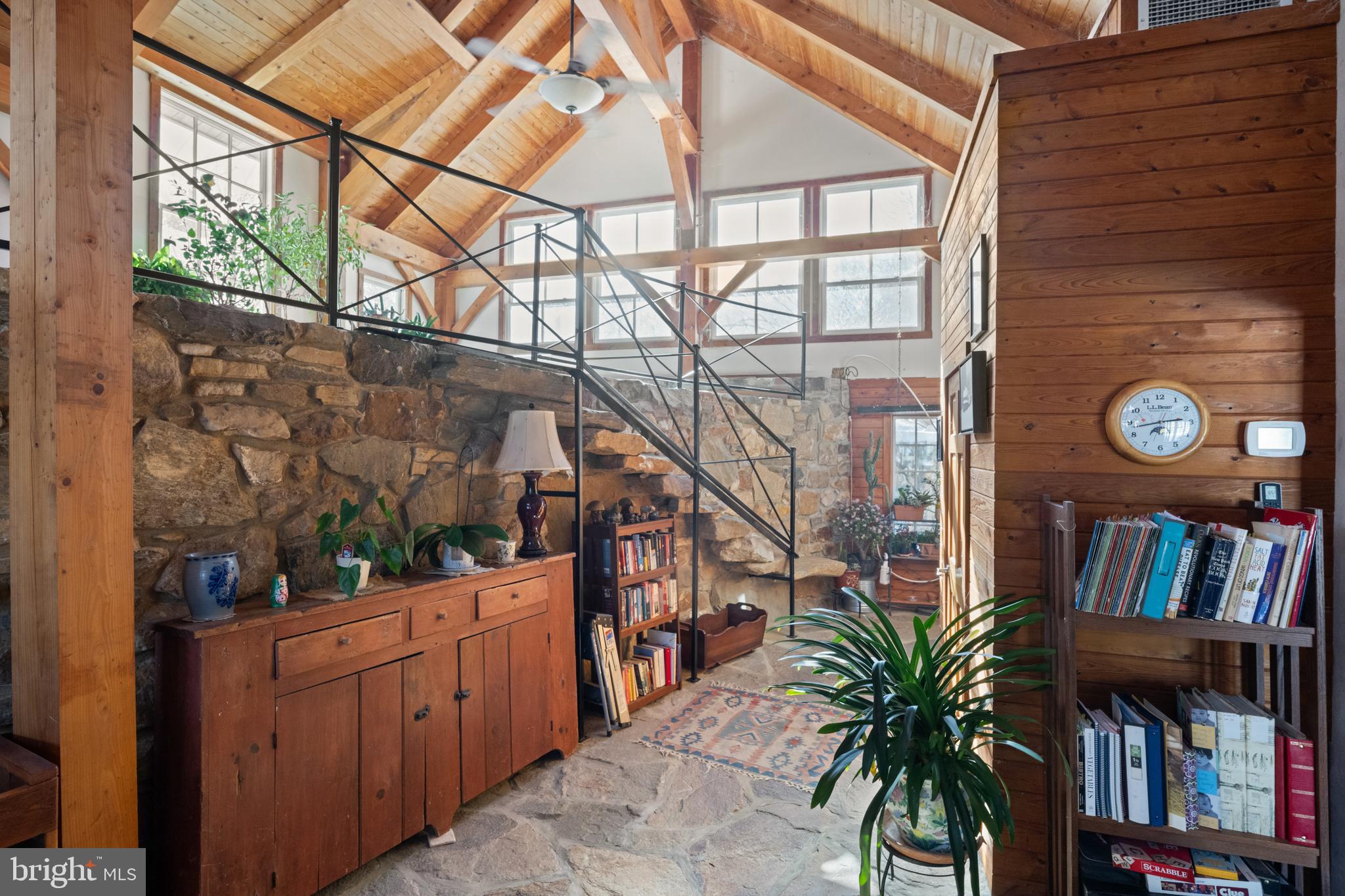 CHESHIRE HUNT - Residential