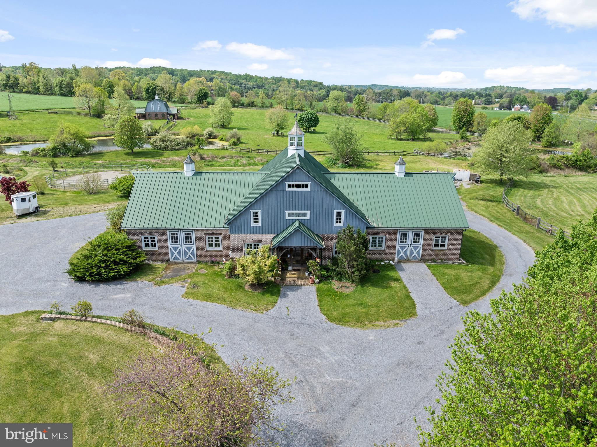 CHESHIRE HUNT - Residential