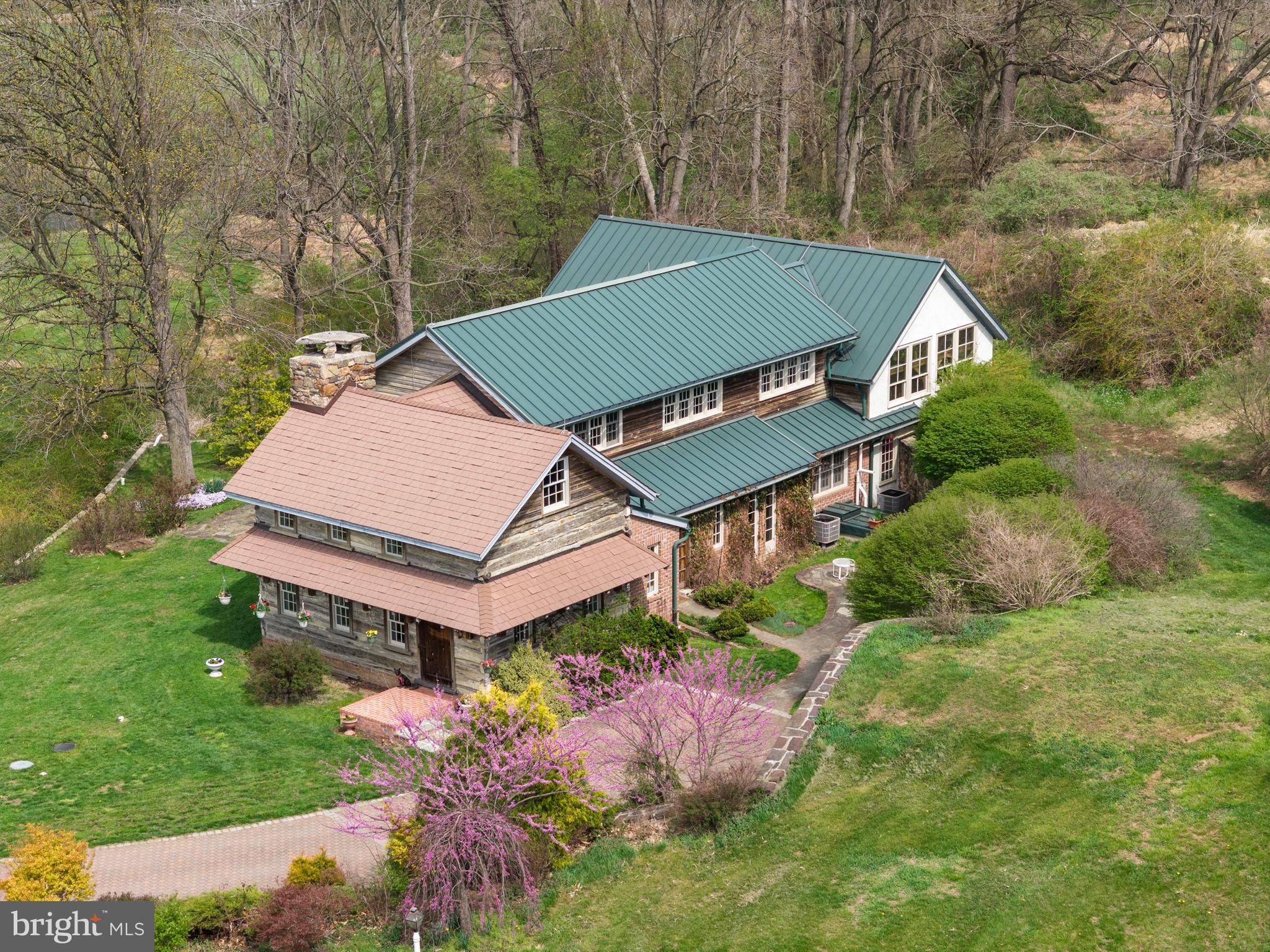 CHESHIRE HUNT - Residential