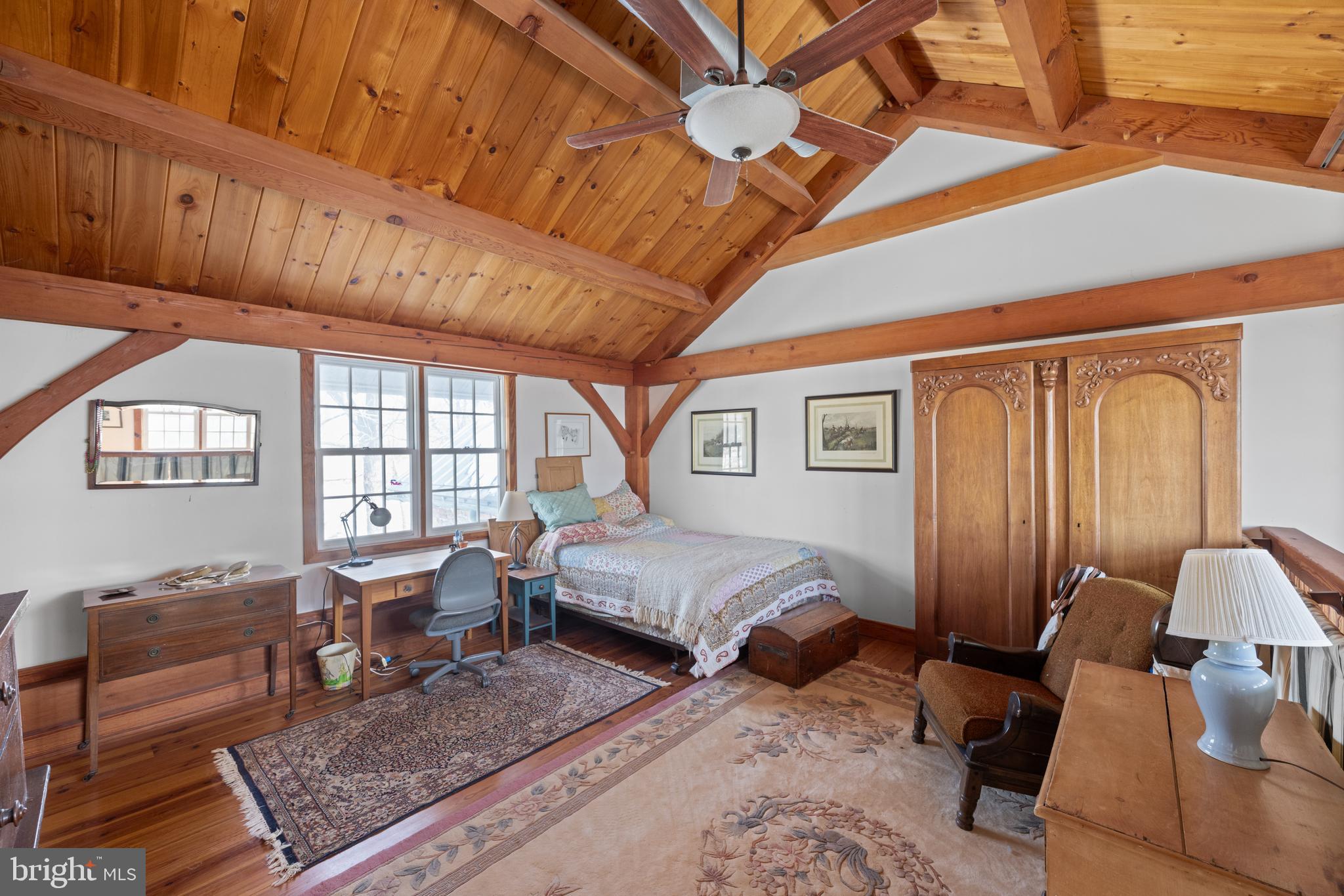 CHESHIRE HUNT - Residential