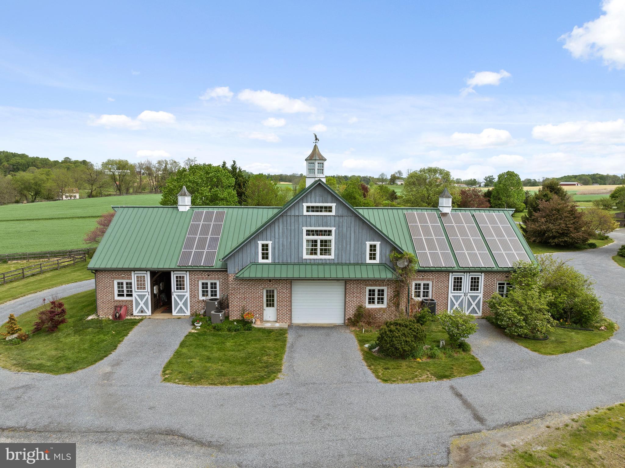 CHESHIRE HUNT - Residential