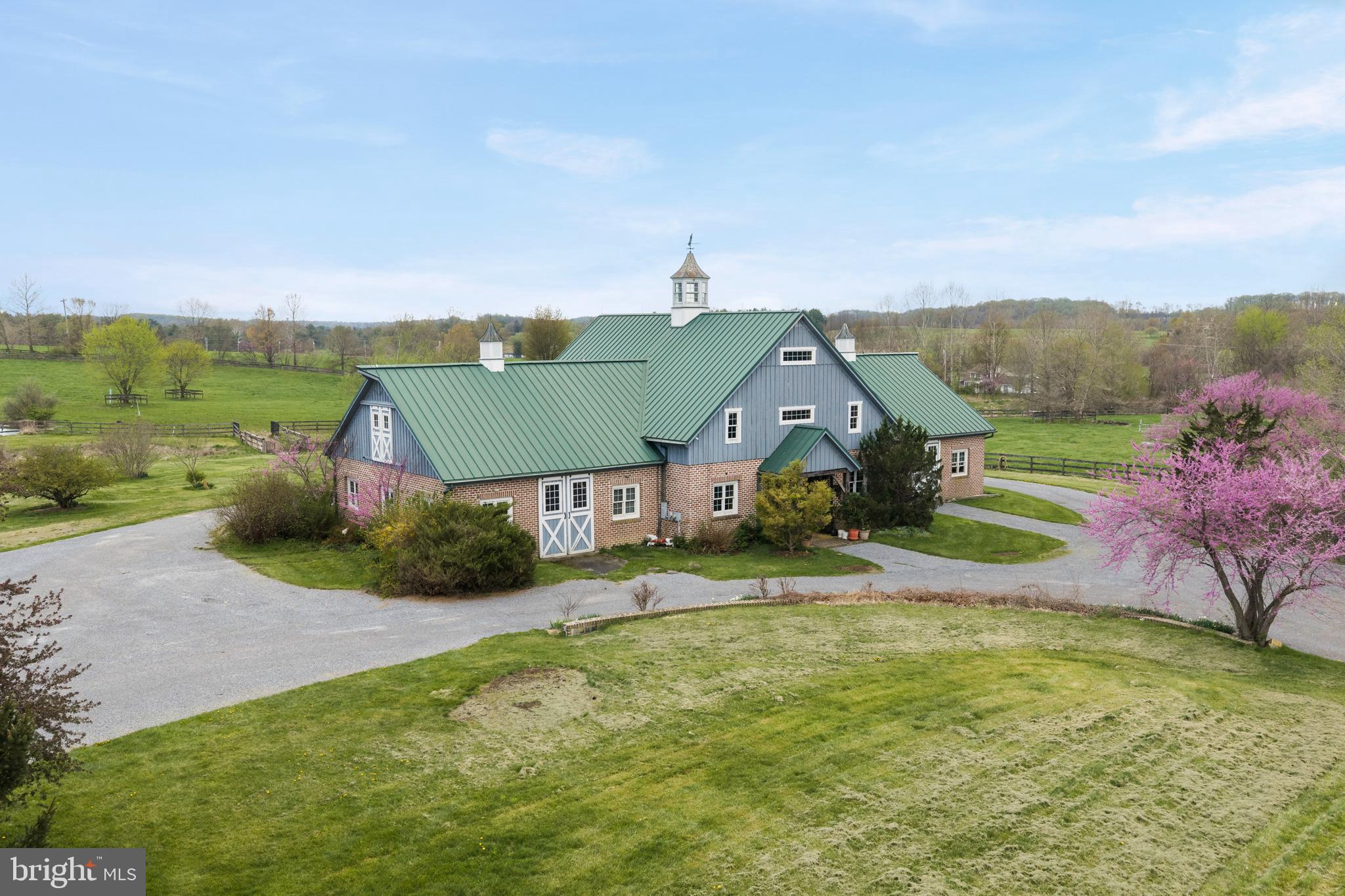 CHESHIRE HUNT - Residential