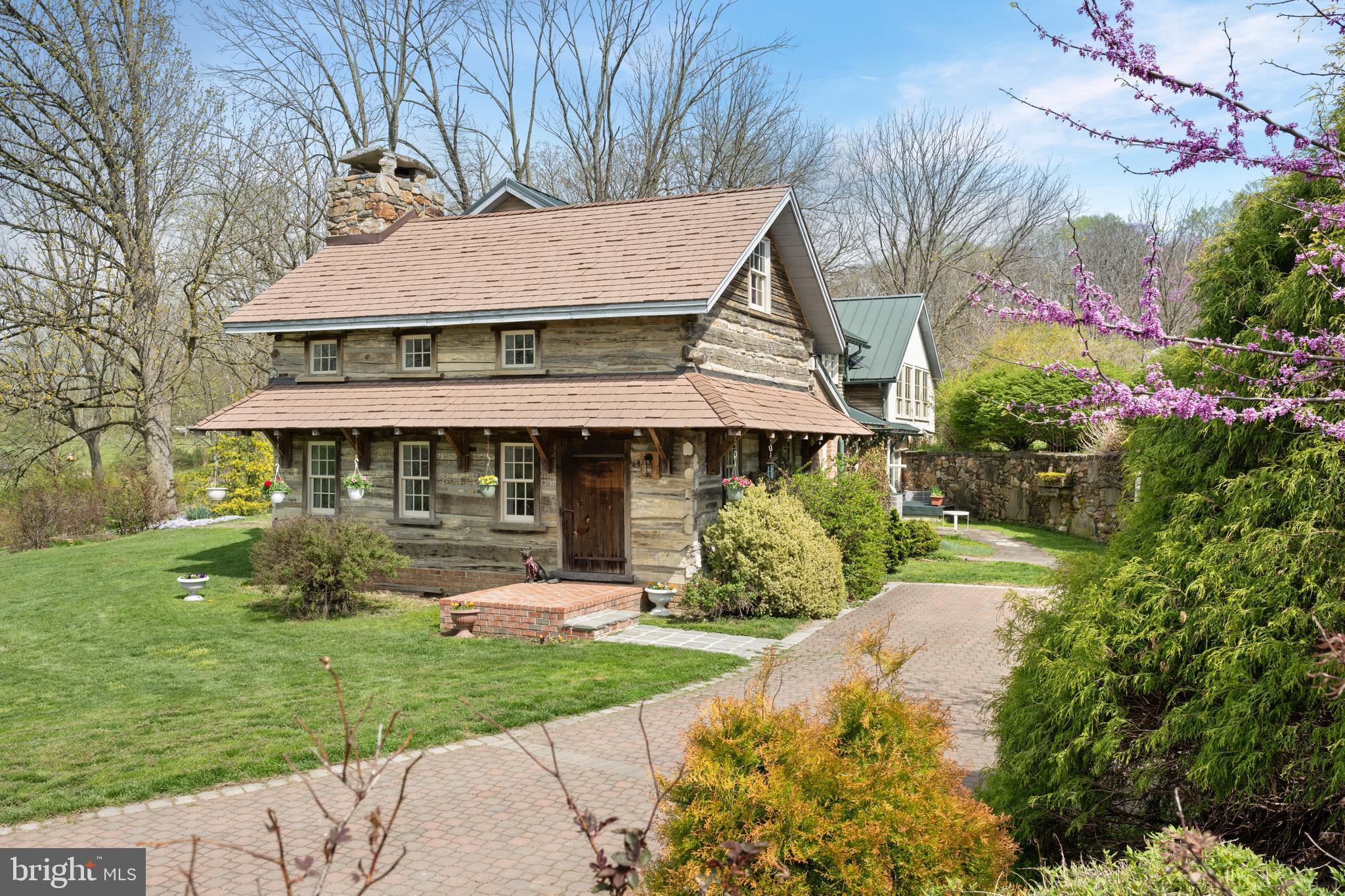 CHESHIRE HUNT - Residential