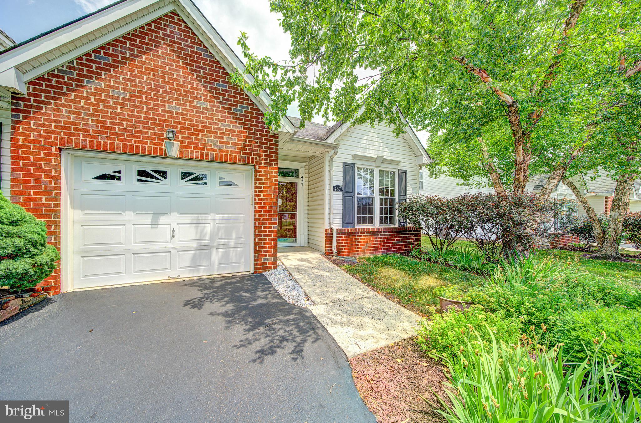 457 RUTH COURT