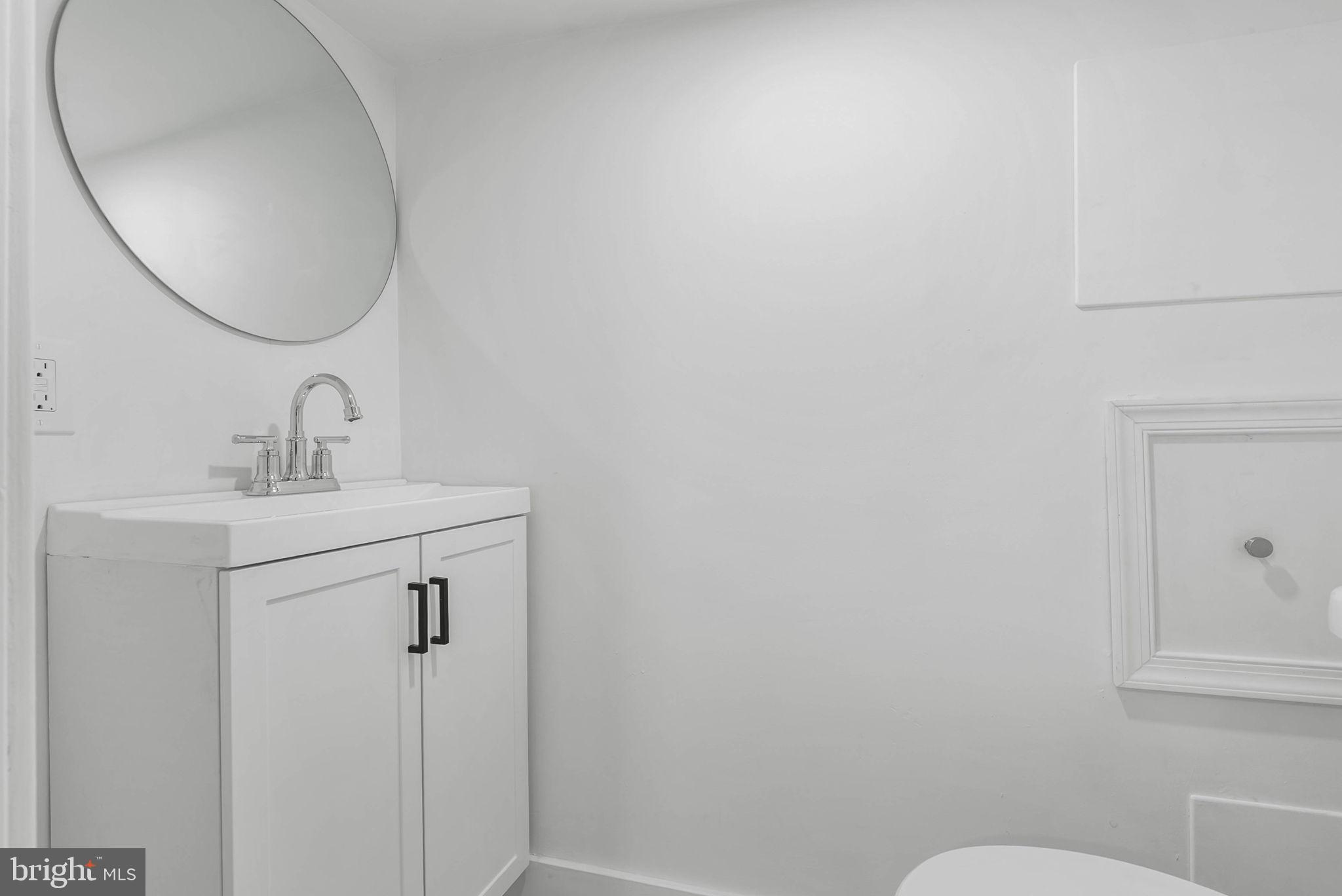 WALNUT HILL - Residential