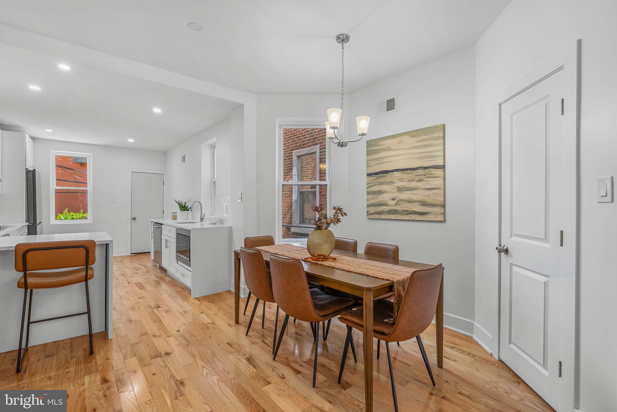 WALNUT HILL - Residential