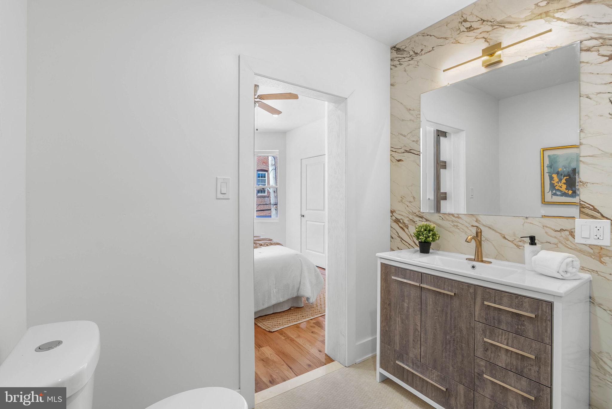 WALNUT HILL - Residential