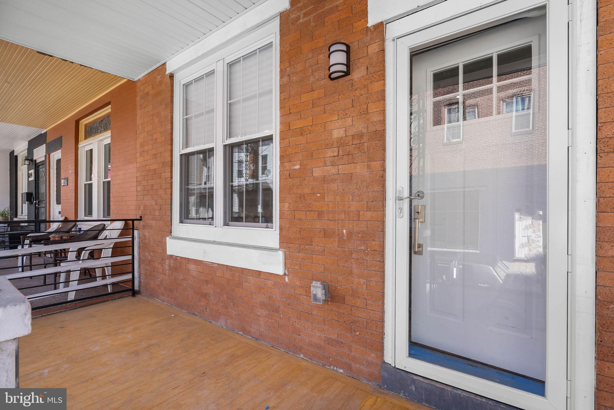 WALNUT HILL - Residential