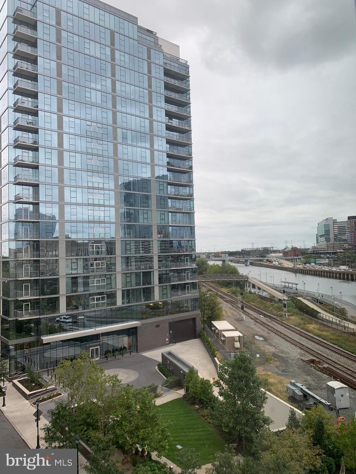 FITLER SQUARE - Residential Lease