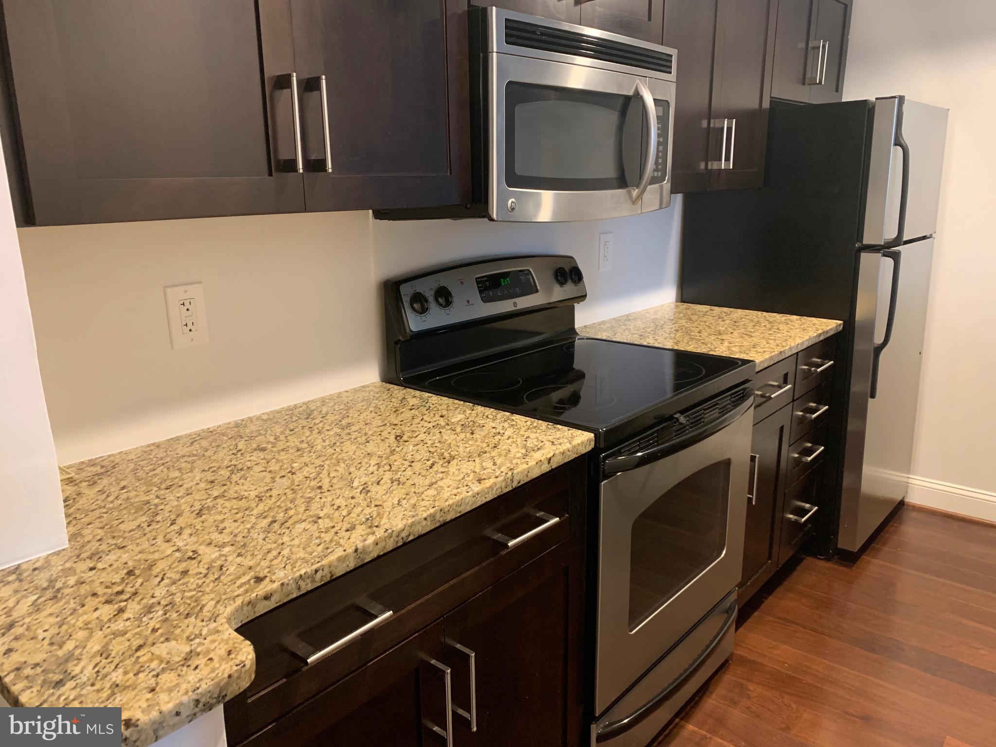 FITLER SQUARE - Residential Lease