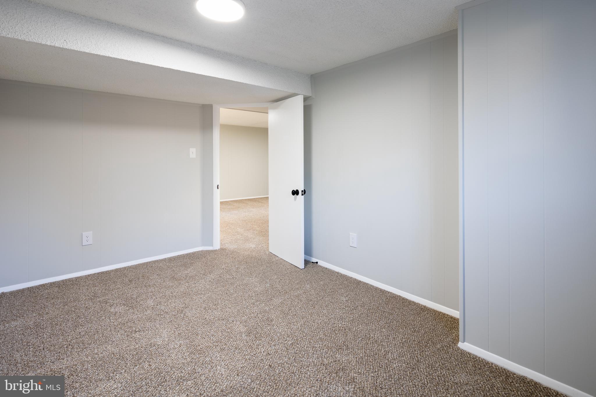 THE HIGHLANDS - Residential