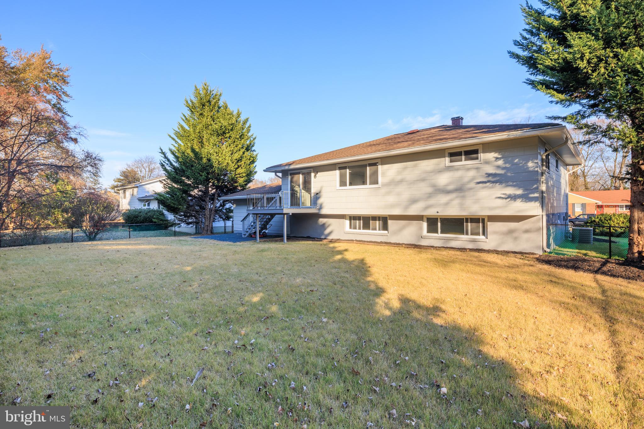 THE HIGHLANDS - Residential