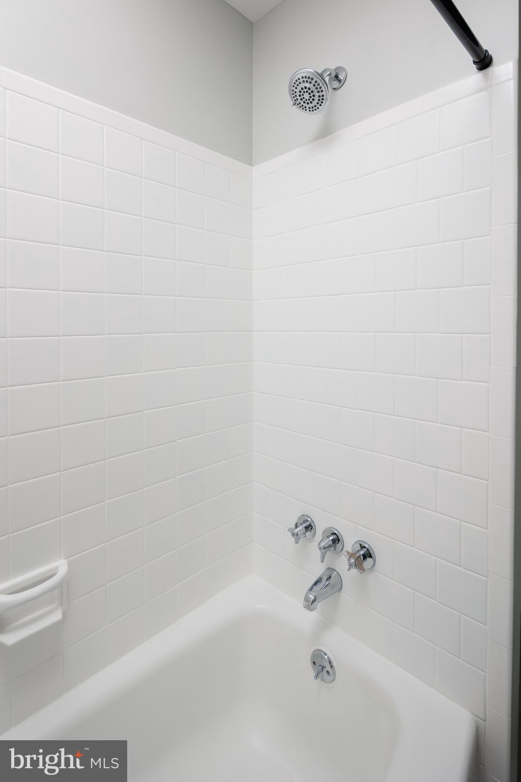 THE HIGHLANDS - Residential