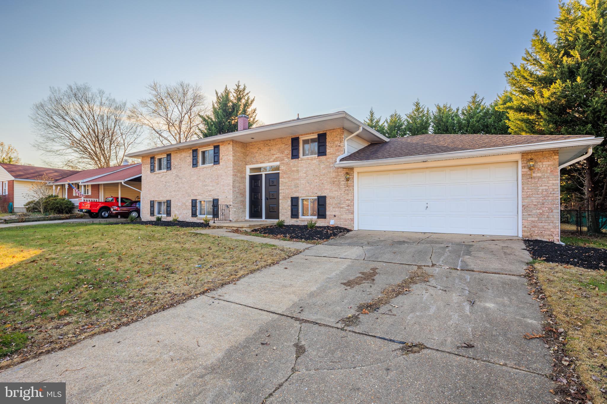 THE HIGHLANDS - Residential