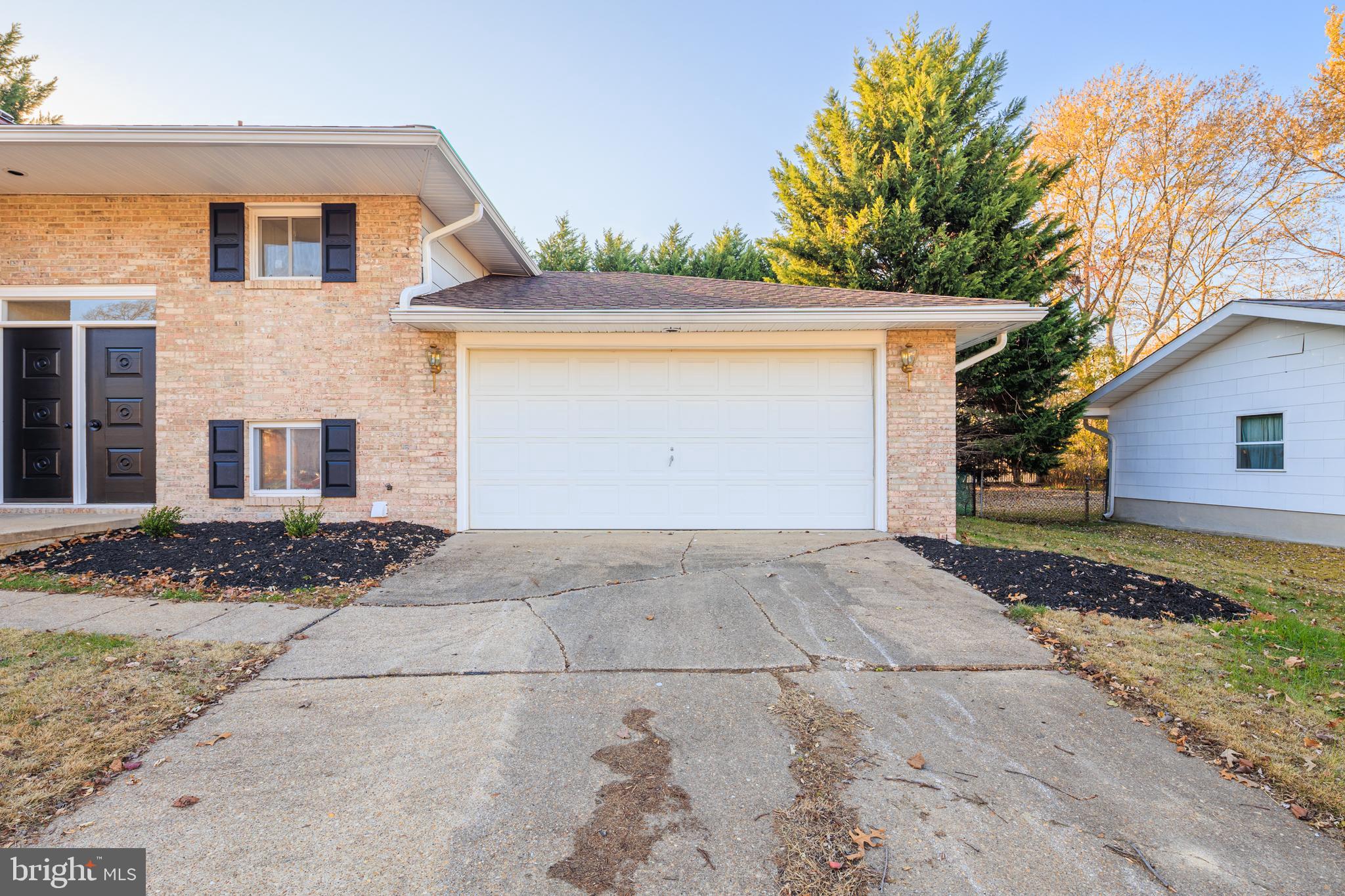 THE HIGHLANDS - Residential