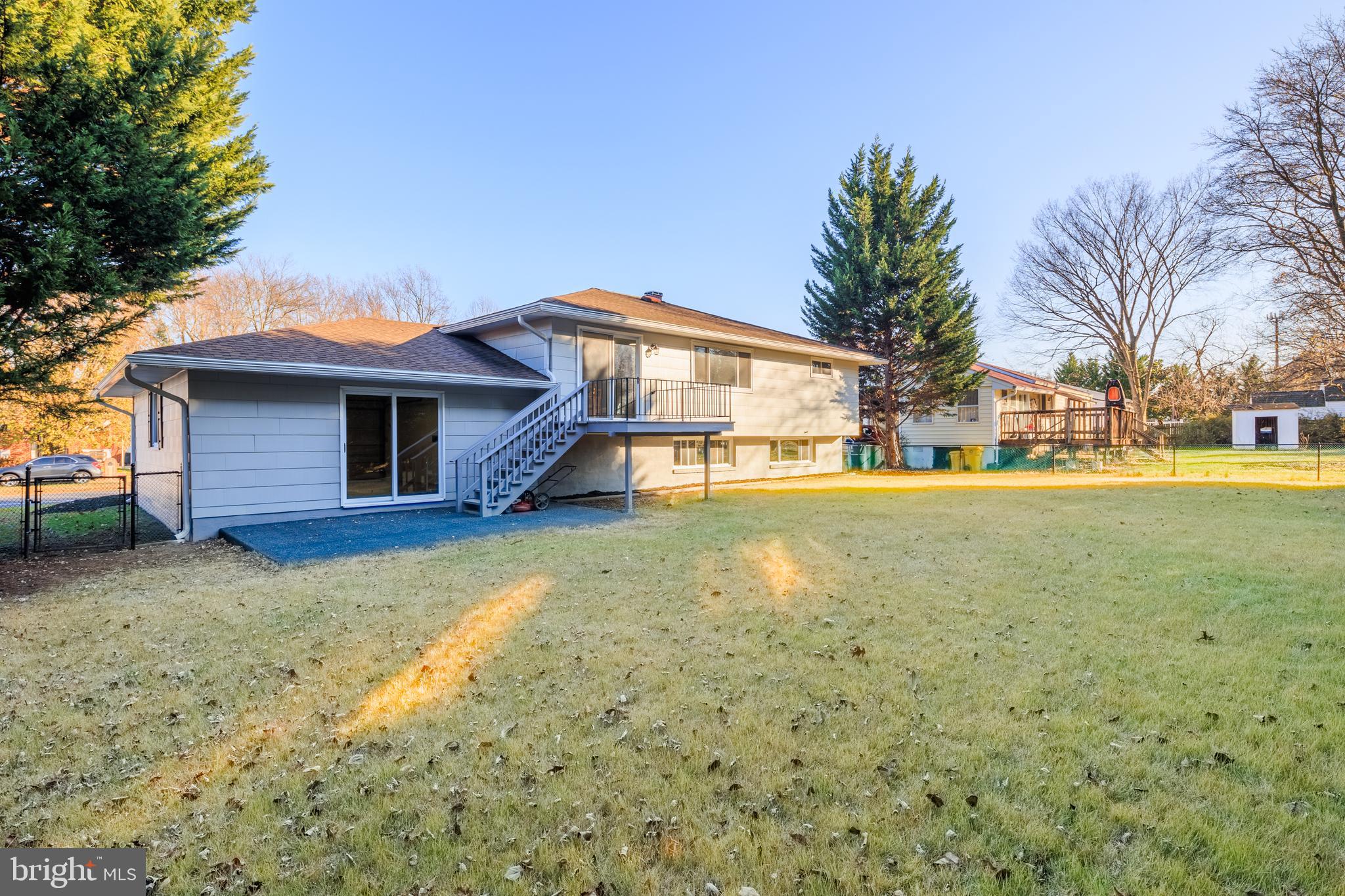 THE HIGHLANDS - Residential