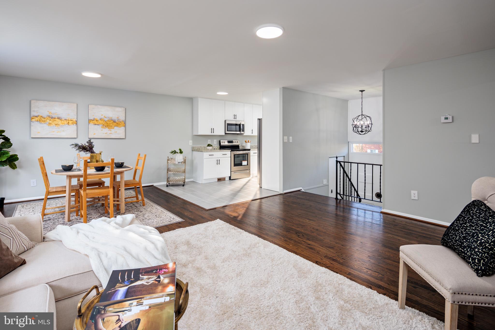 THE HIGHLANDS - Residential