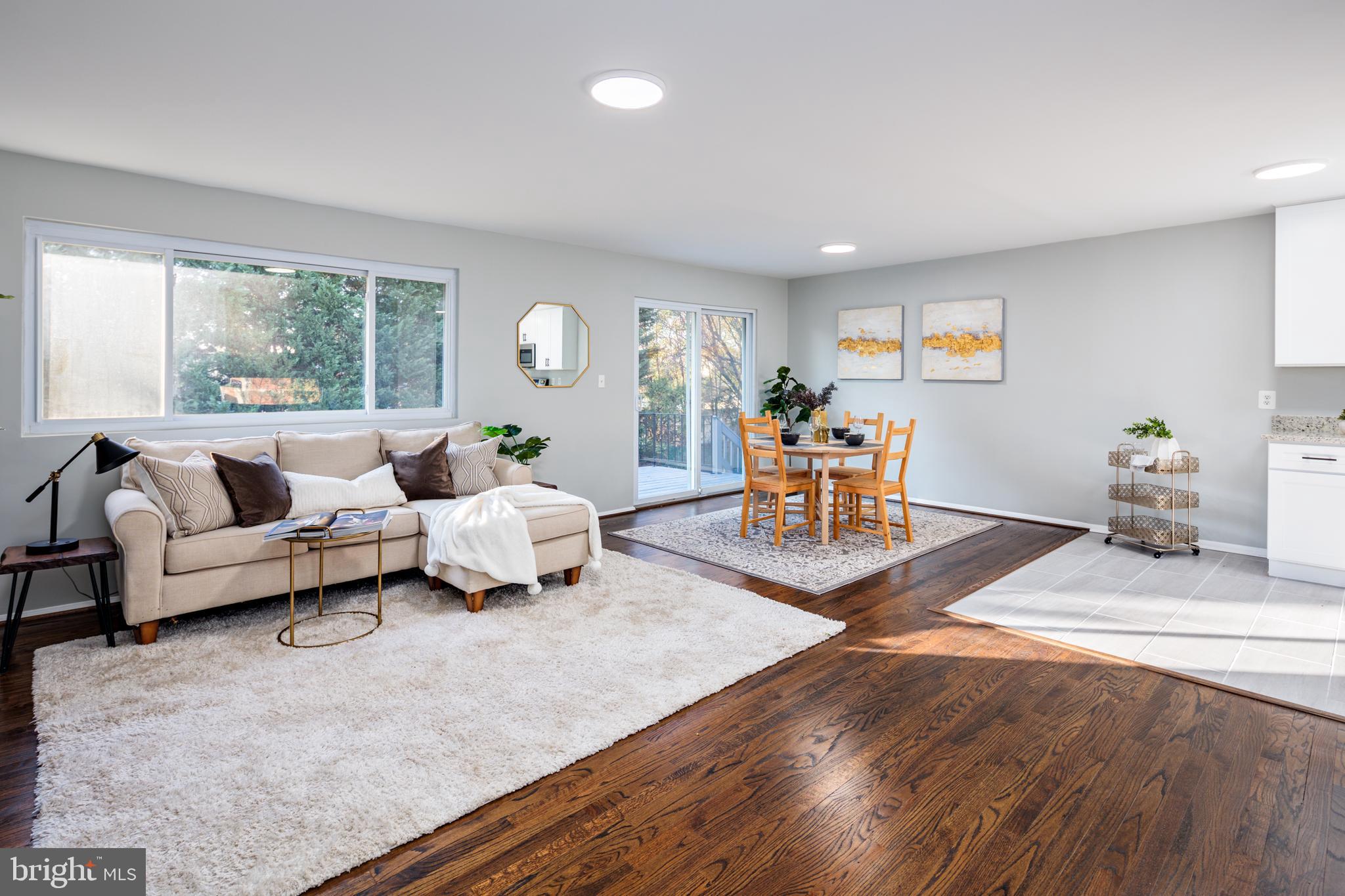 THE HIGHLANDS - Residential