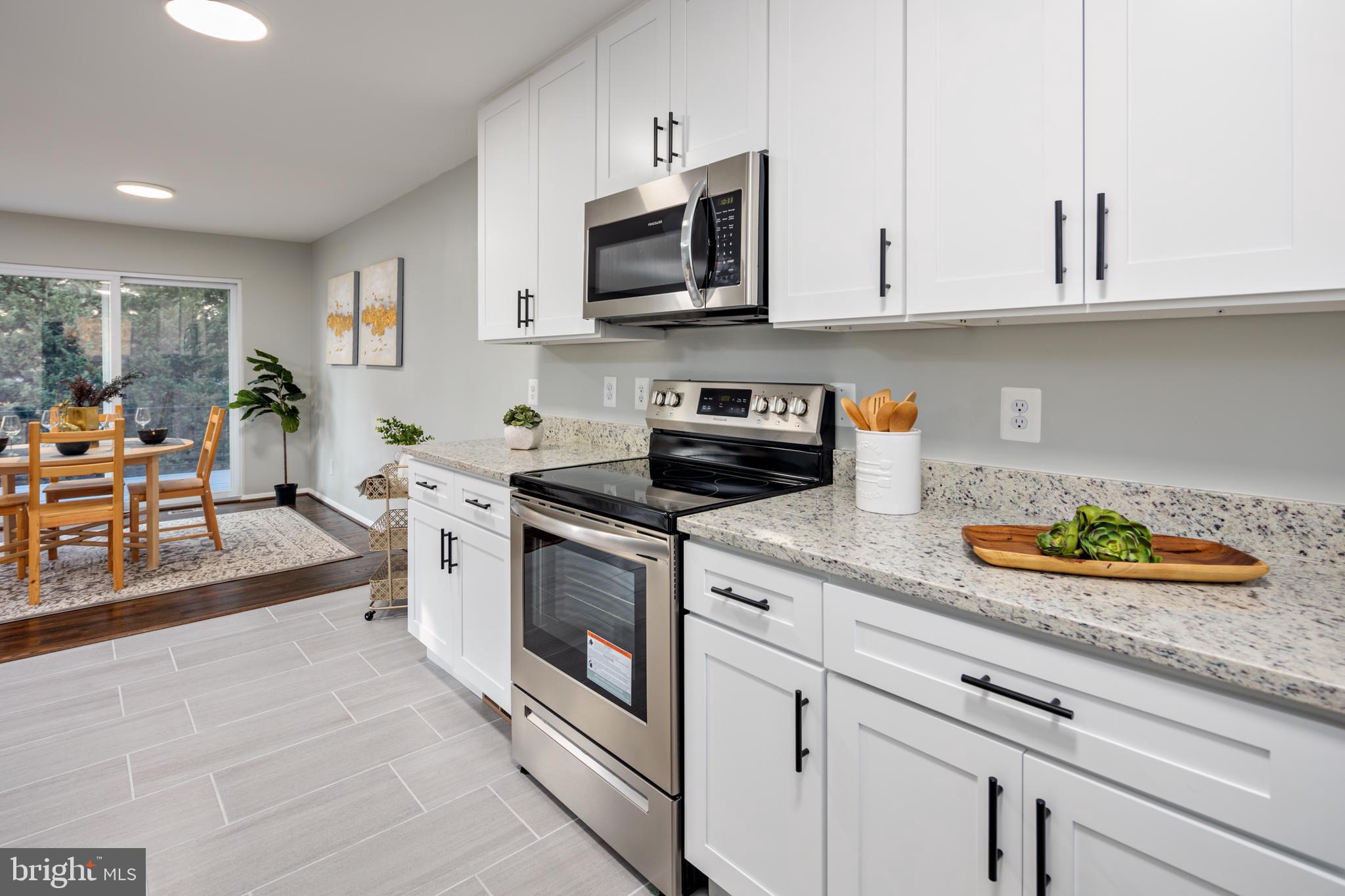 THE HIGHLANDS - Residential