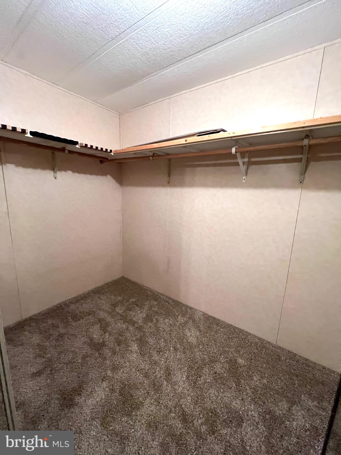 RED HILL ESTS - Residential