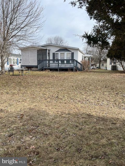 Homes For Sale - 764 Aspen Circle<br/> RED HILL, PA 18076