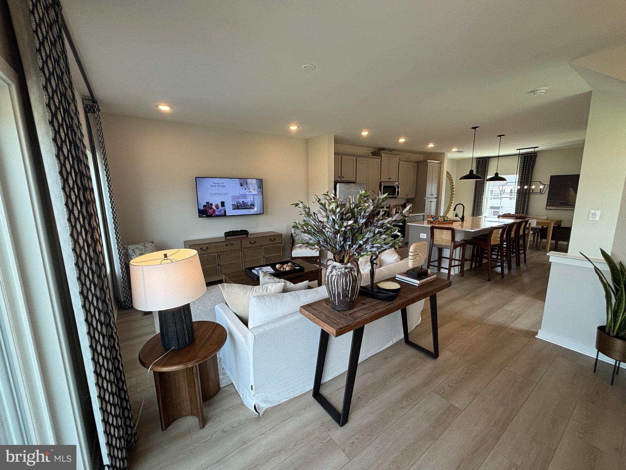 2605 GREY WOLF LN
