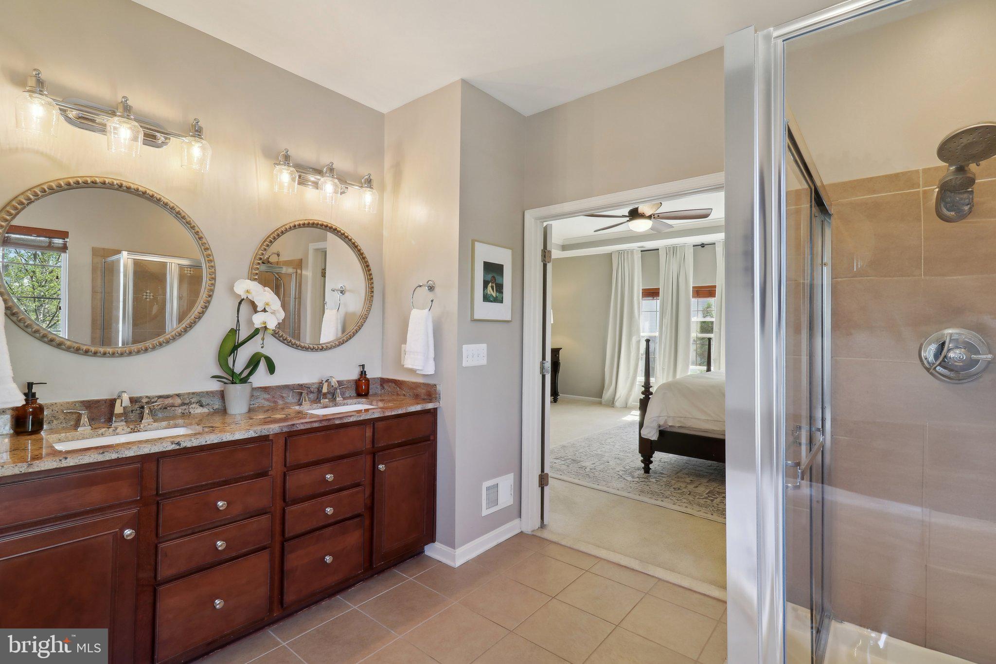 AUSTIN RIDGE - Residential