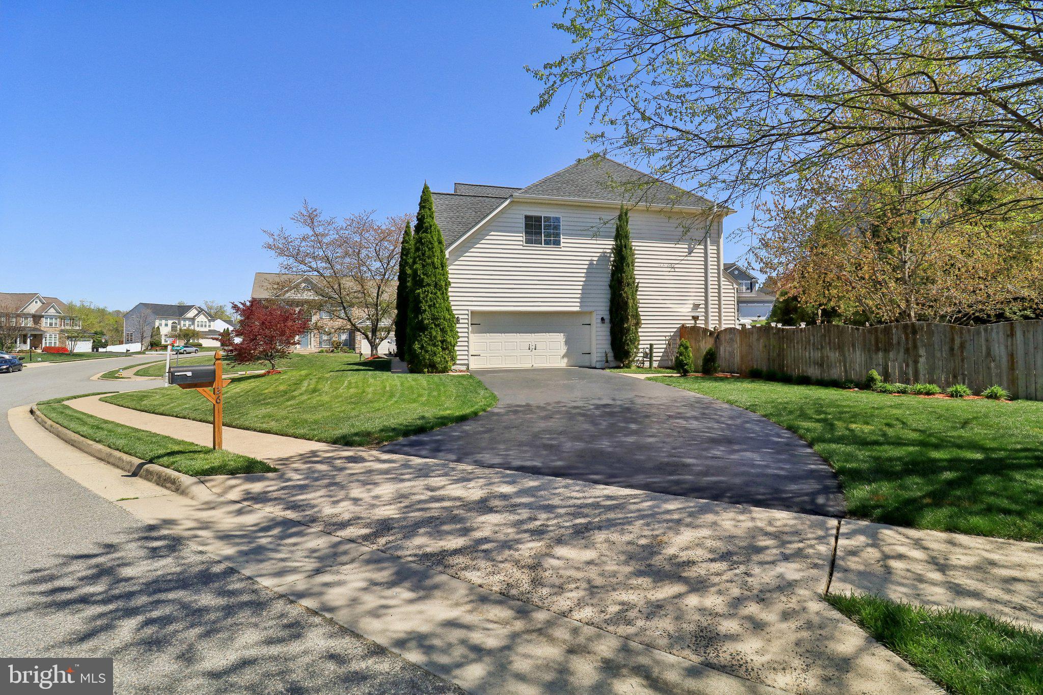 AUSTIN RIDGE - Residential