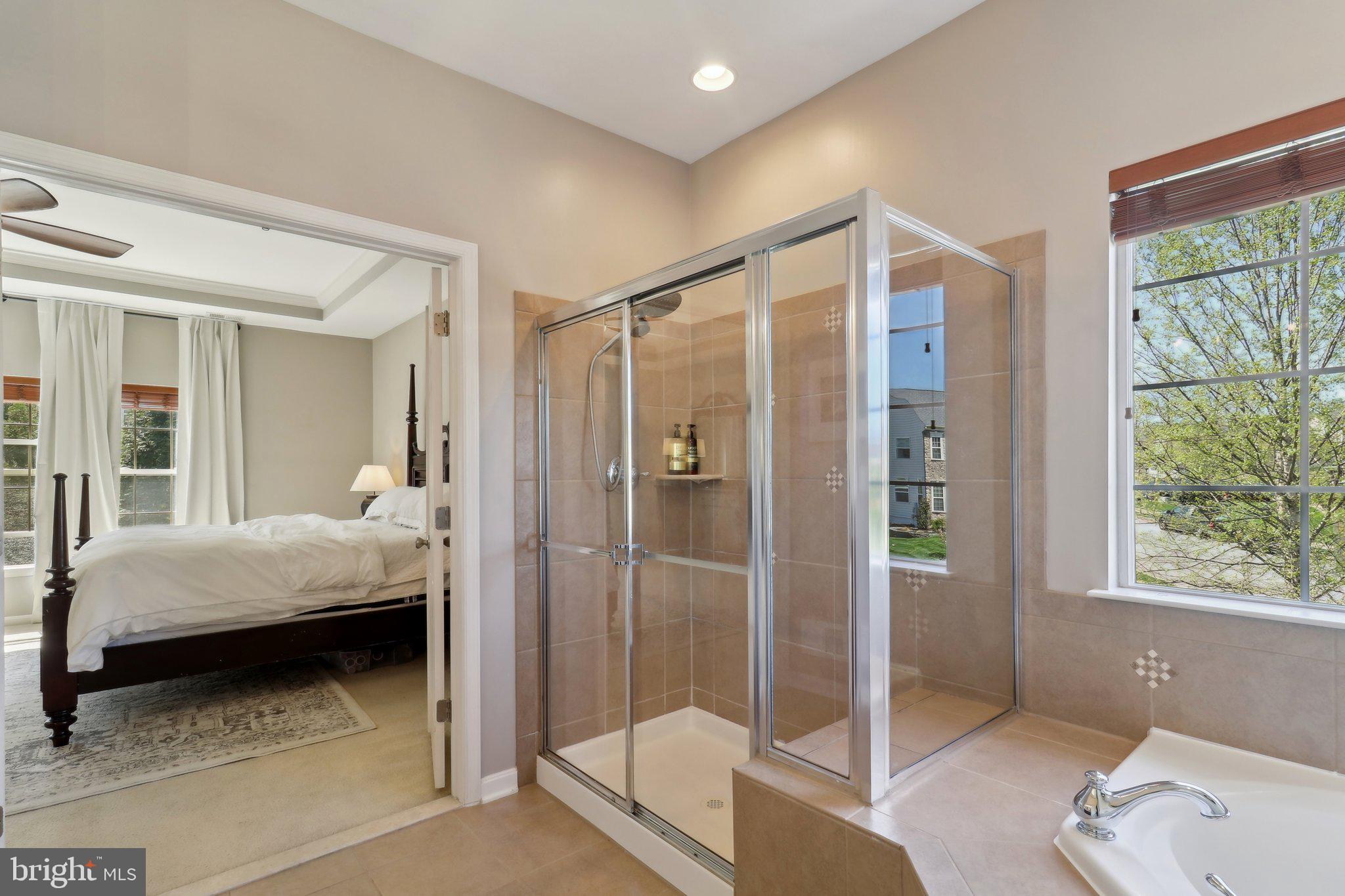 AUSTIN RIDGE - Residential