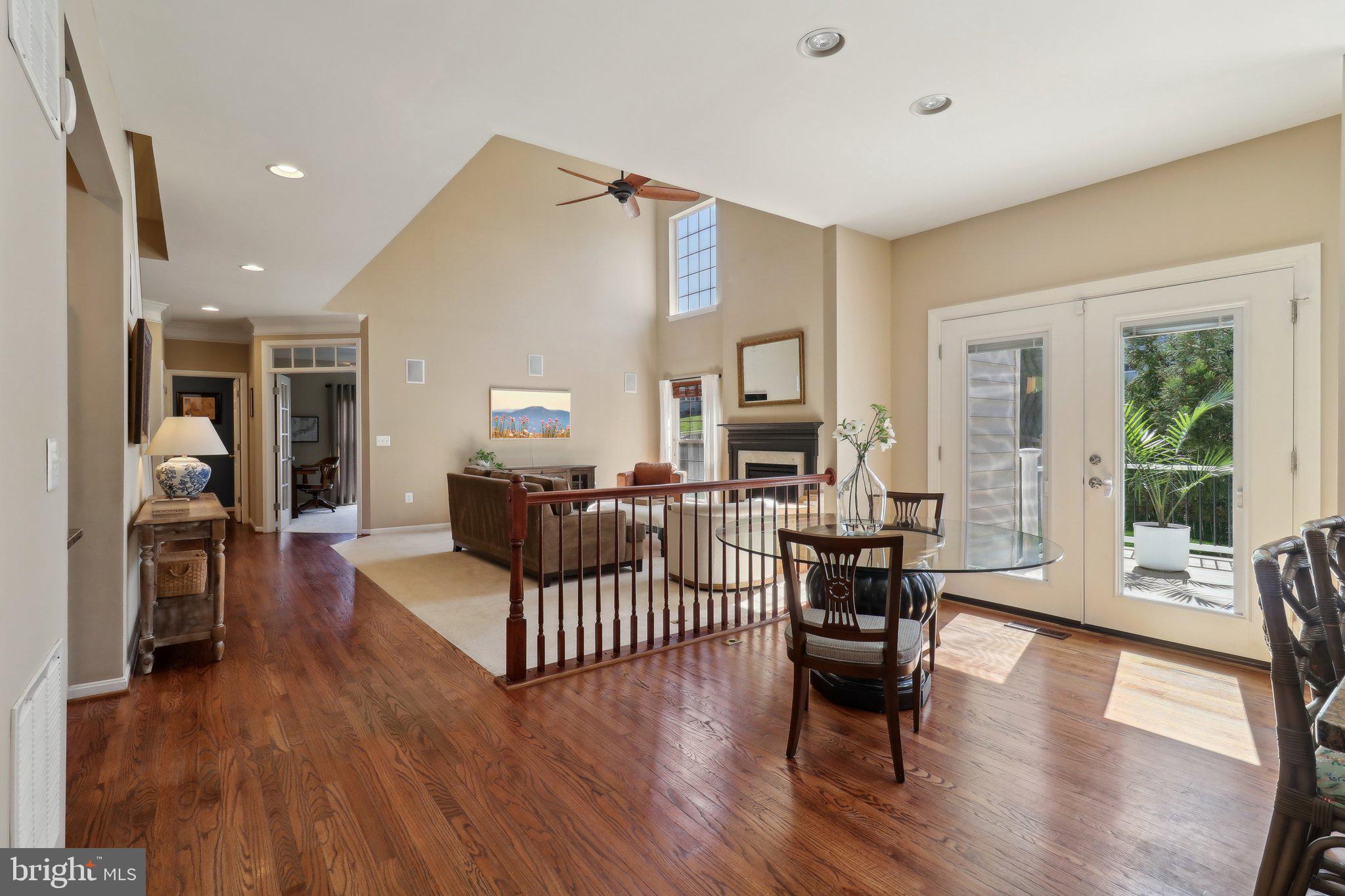 AUSTIN RIDGE - Residential